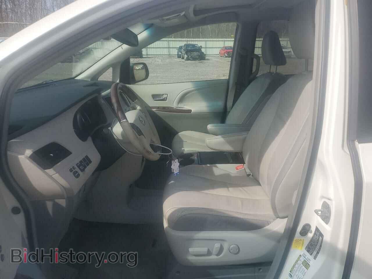 2011 TOYOTA All Models - VIN: 5TDDK3DC8BS028811 - Photo 7