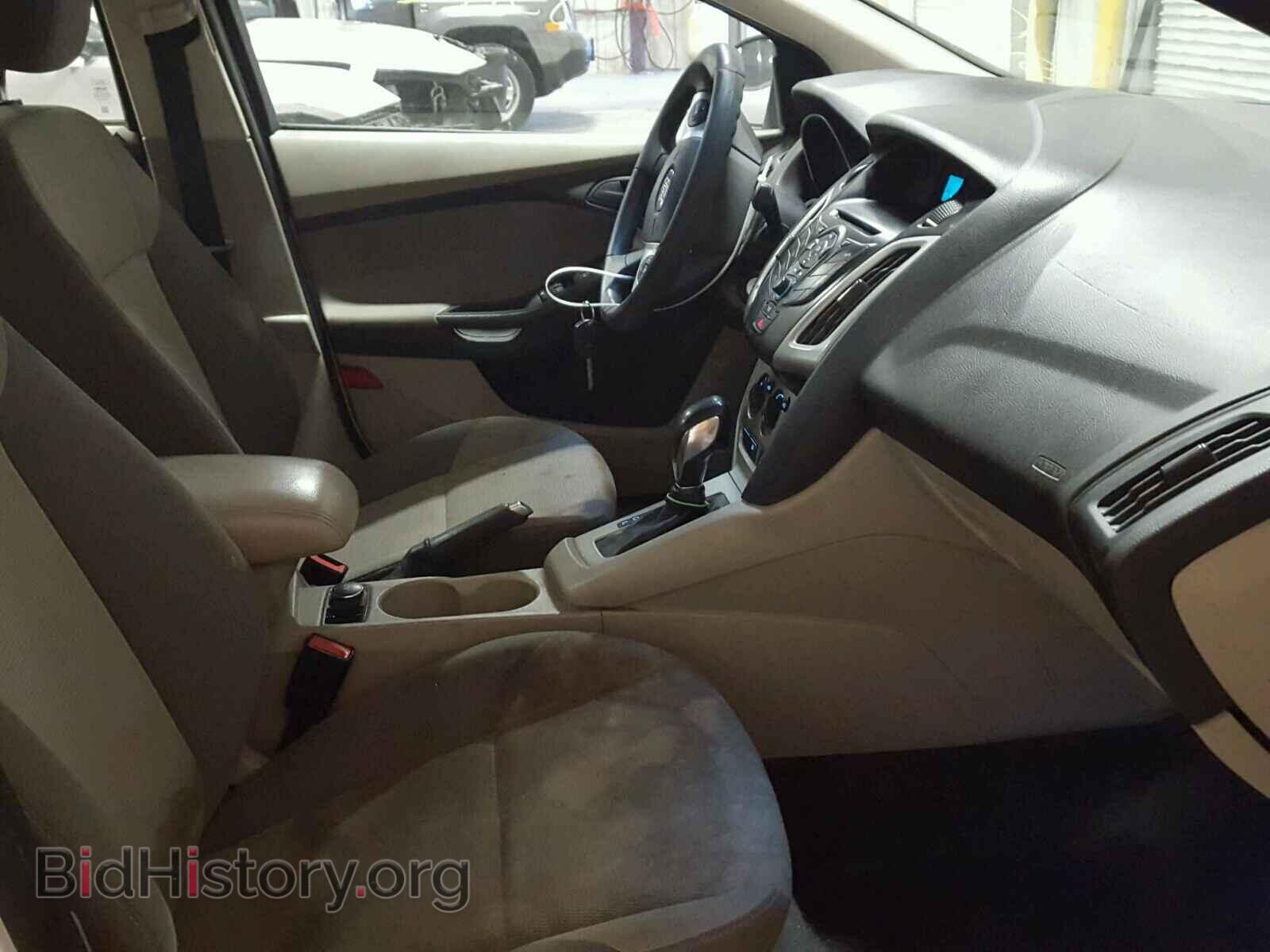 2012 FORD FOCUS - VIN: 1FAHP3F22CL371727 - Photo 5