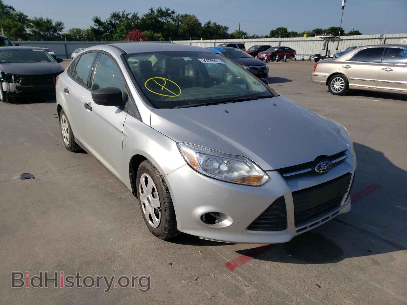 Photo 1FAHP3E2XCL370827 - FORD FOCUS 2012