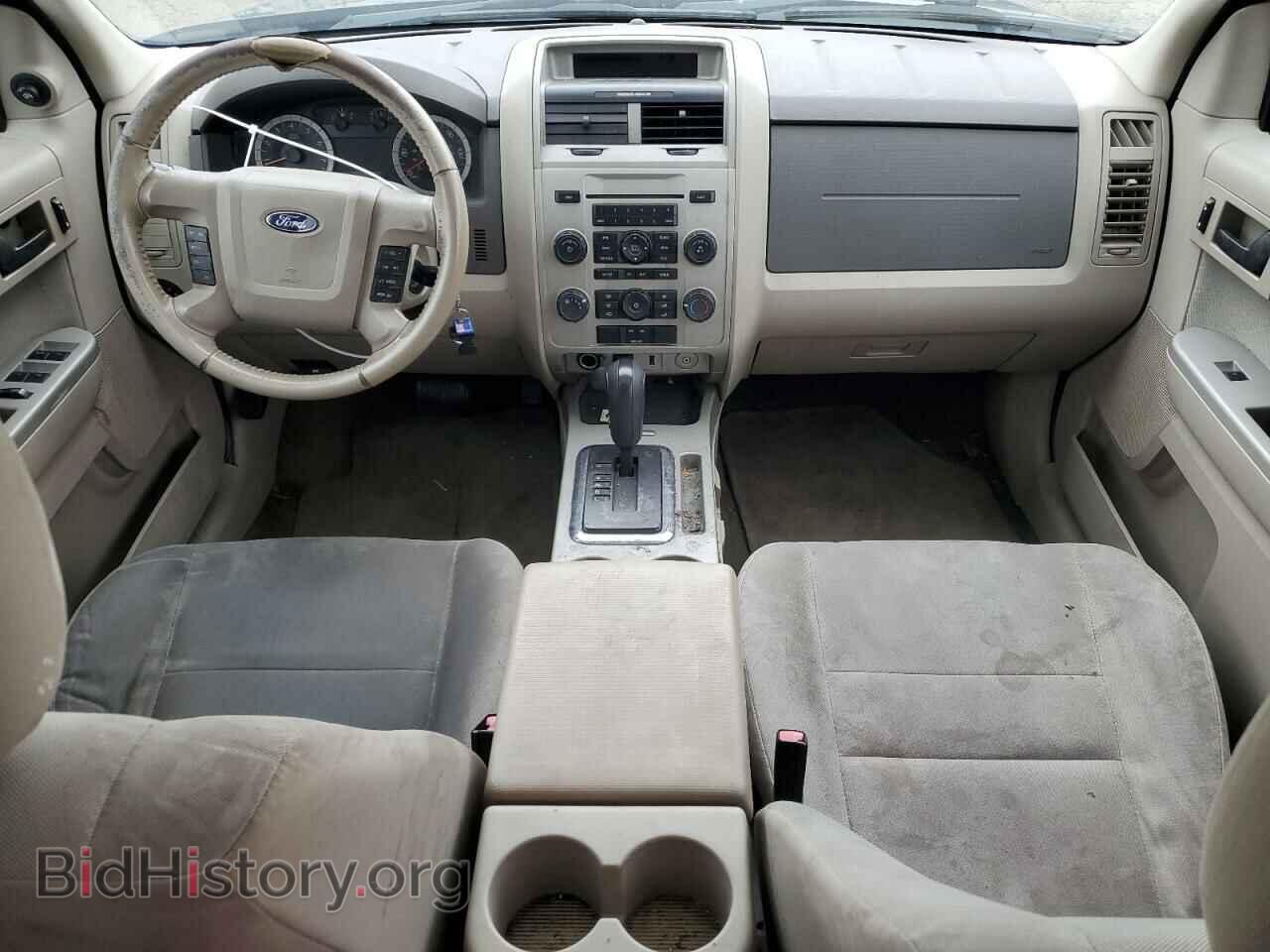 2011 FORD ESCAPE - VIN: 1FMCU0DGXBKC27627 - Фото 8