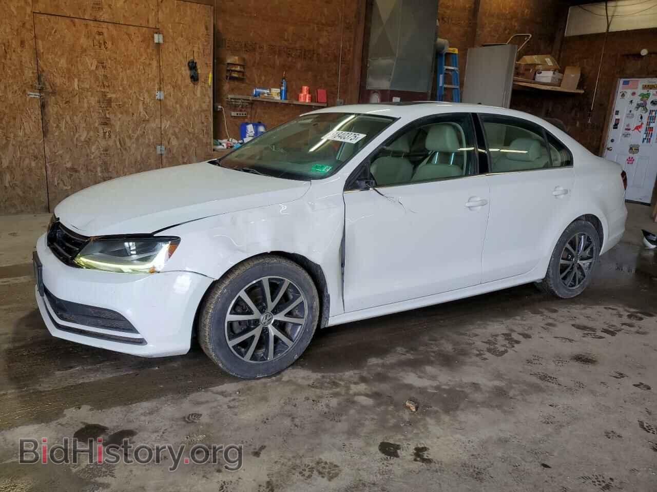 Фотография 3VWDB7AJ2HM241348 - VOLKSWAGEN JETTA 2017