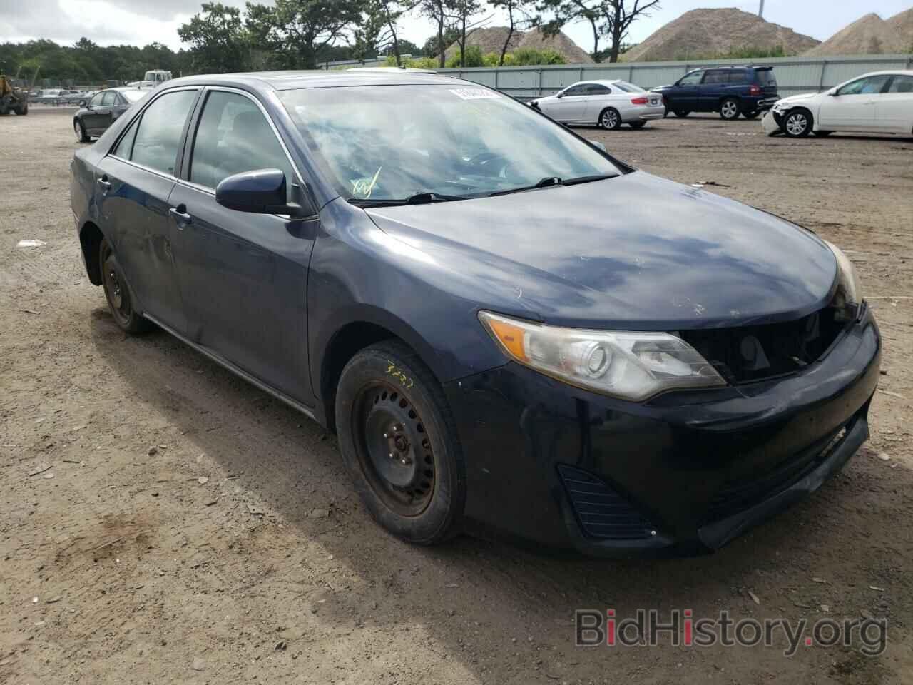Photo 4T4BF1FKXER402390 - TOYOTA CAMRY 2014