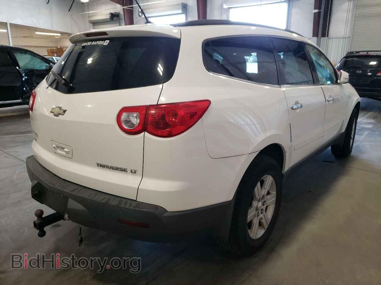 2012 CHEVROLET TRAVERSE - VIN: 1GNKVJED0CJ114792 - Фото 4