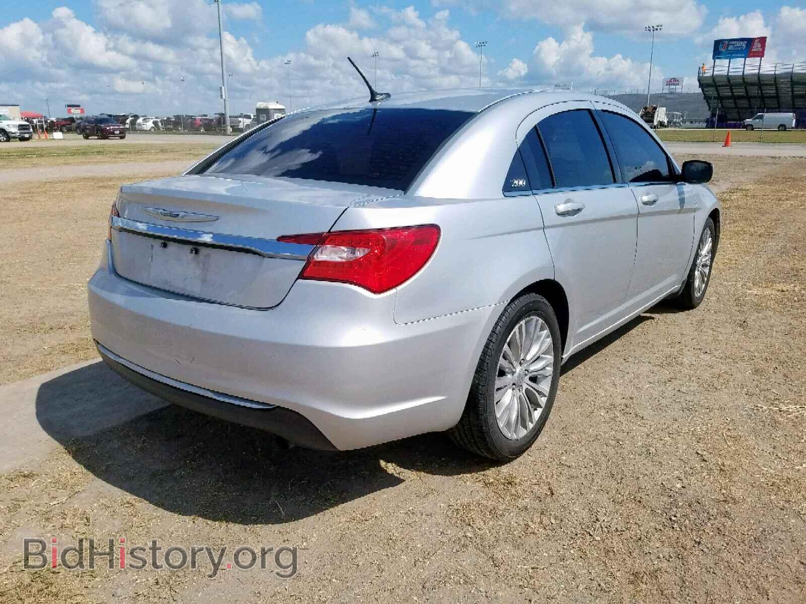 2012 CHRYSLER 200 - VIN: 1C3CCBAB1CN262332 - Photo 4