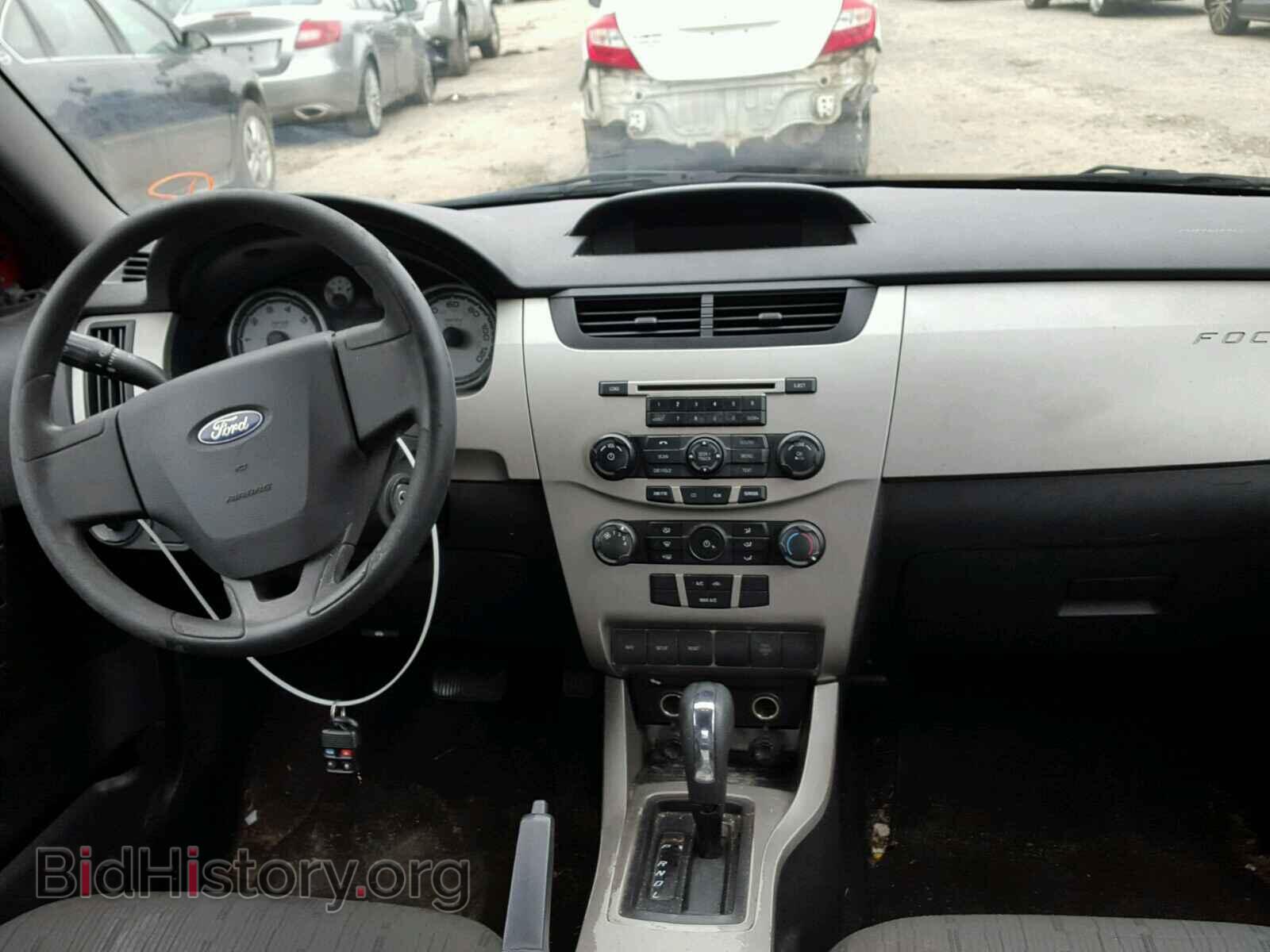 2008 FORD FOCUS - VIN: 1FAHP35N48W223113 - Фото 9