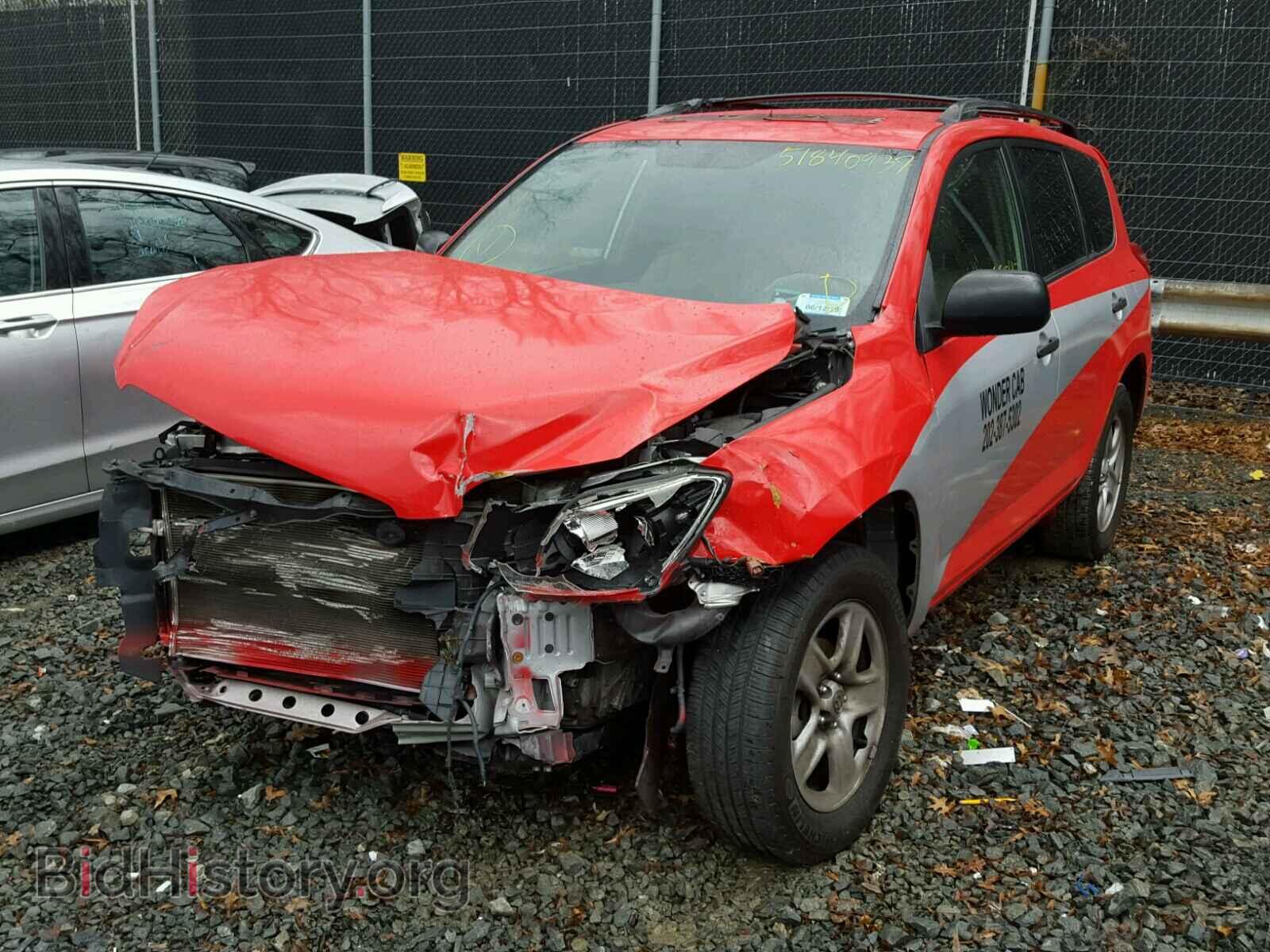 2012 TOYOTA RAV4 - VIN: JTMBF4DV2CD043899 - Фото 2