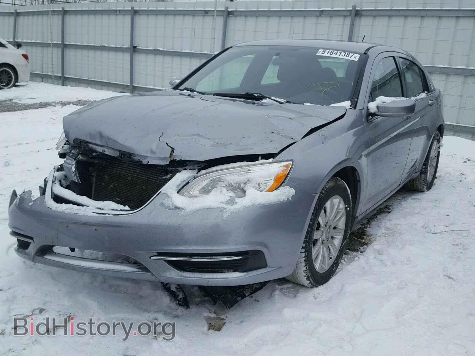2013 CHRYSLER 200 - VIN: 1C3CCBBB2DN543104 - Фото 2