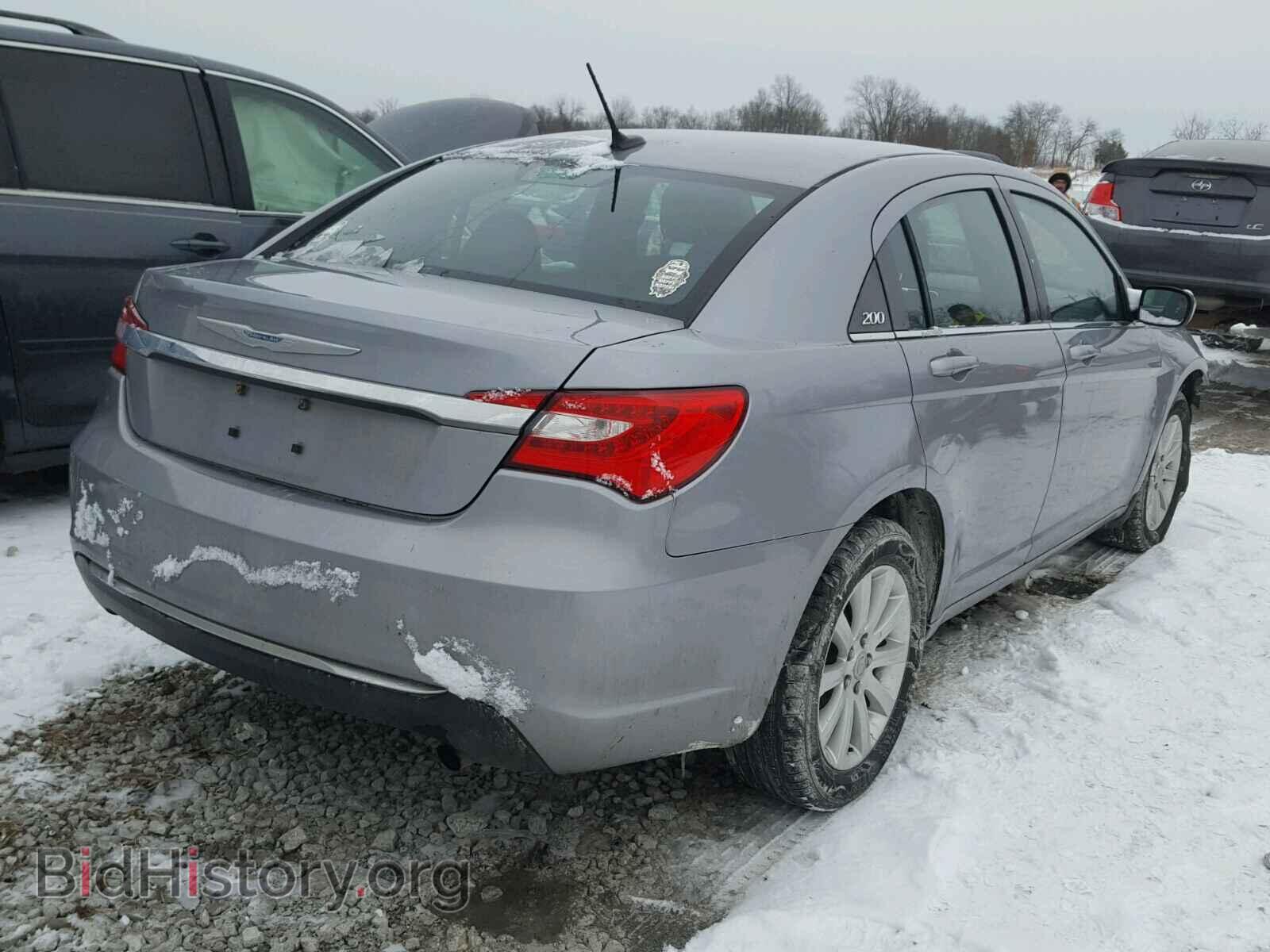 2013 CHRYSLER 200 - VIN: 1C3CCBBB2DN543104 - Фото 4