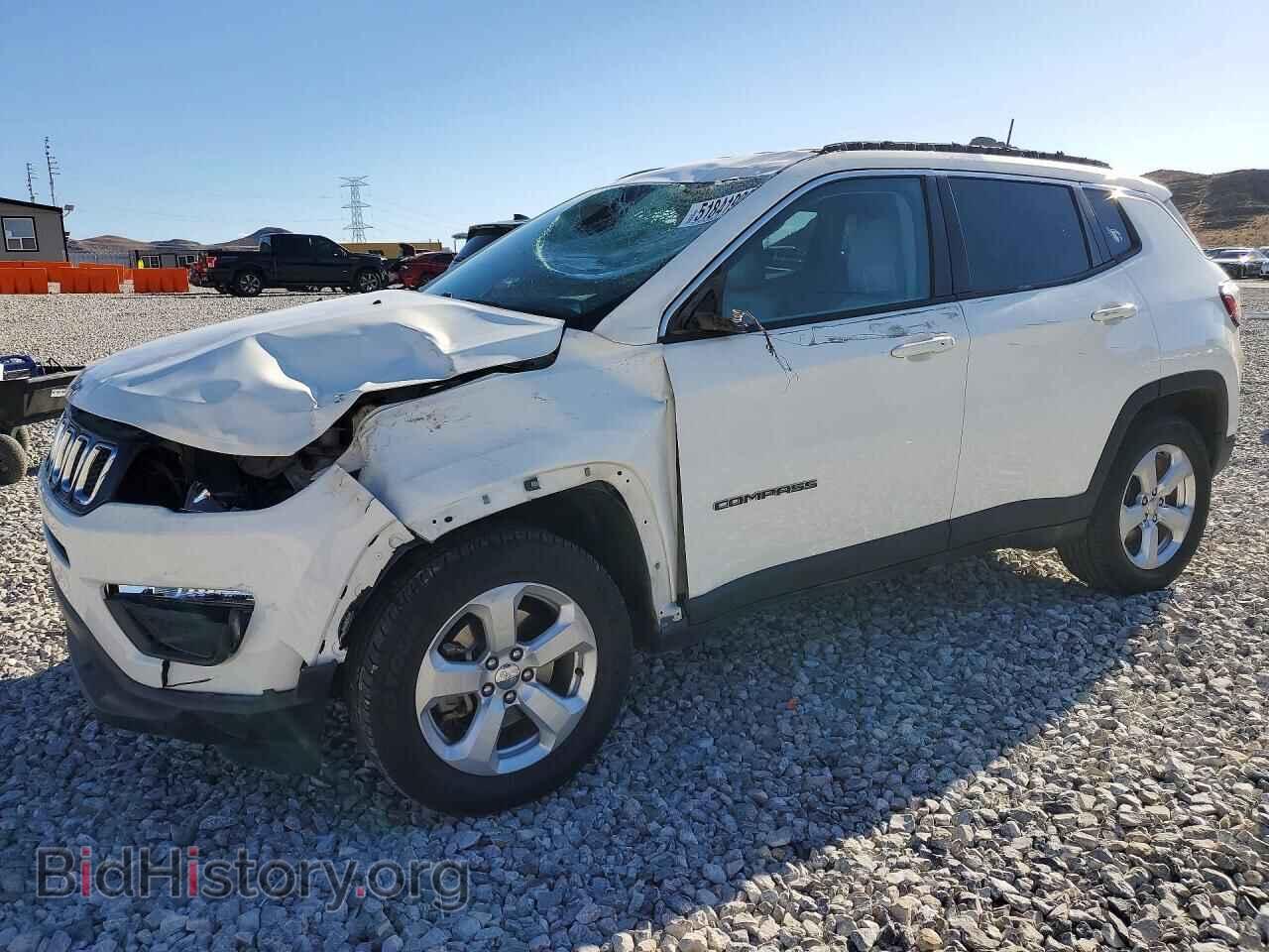 Photo 3C4NJDBB9HT688653 - JEEP COMPASS 2017