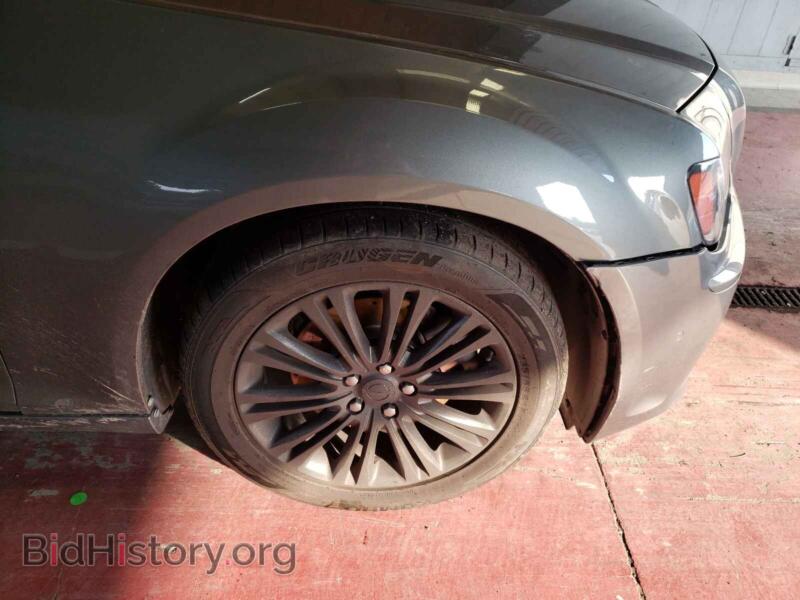 2012 Chrysler 300 (VIN 2C3CCAJT0CH100347) — photo 9 of 10