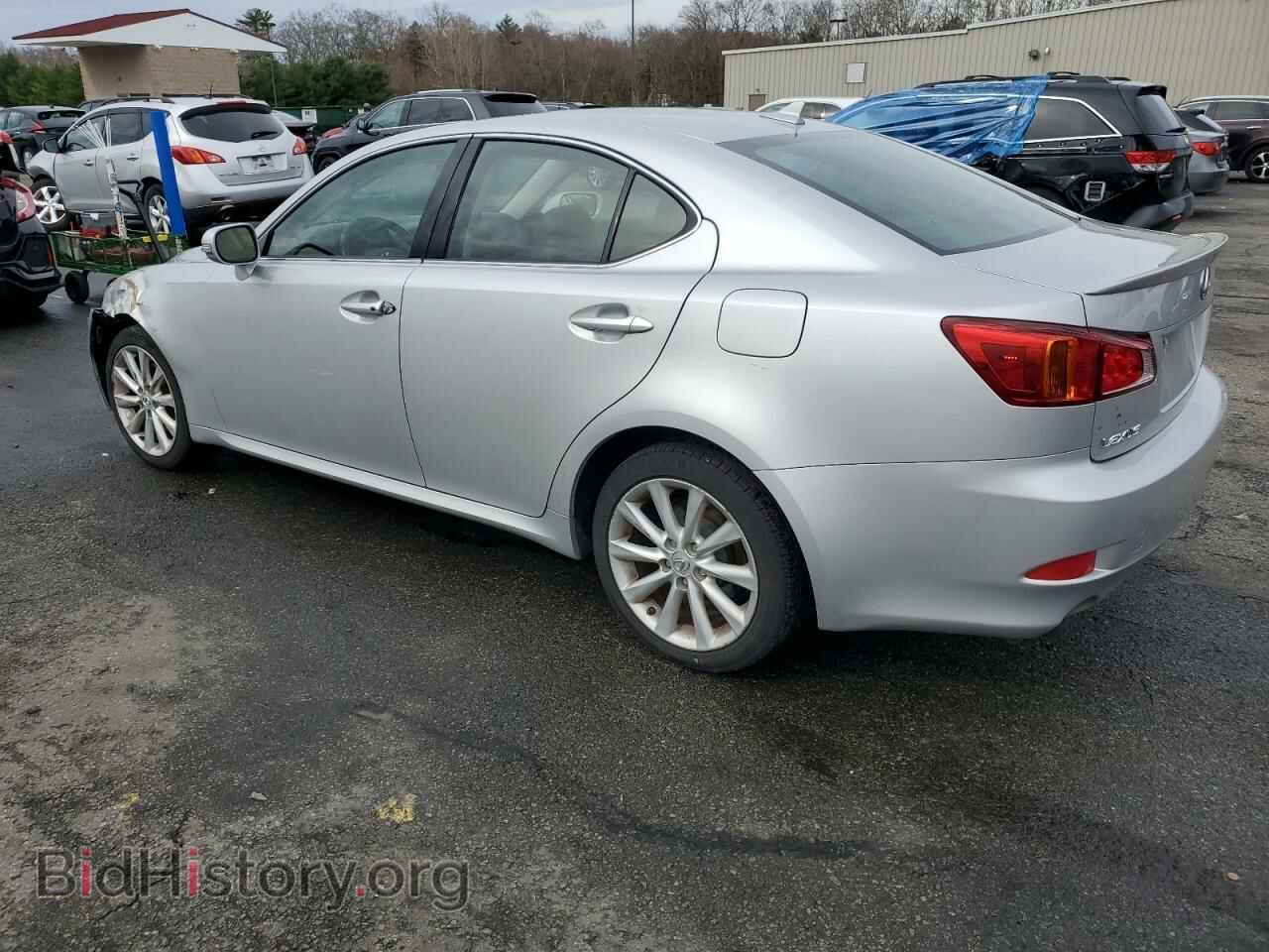 2010 LEXUS IS - VIN: JTHCF5C26A5043749 - Photo 2