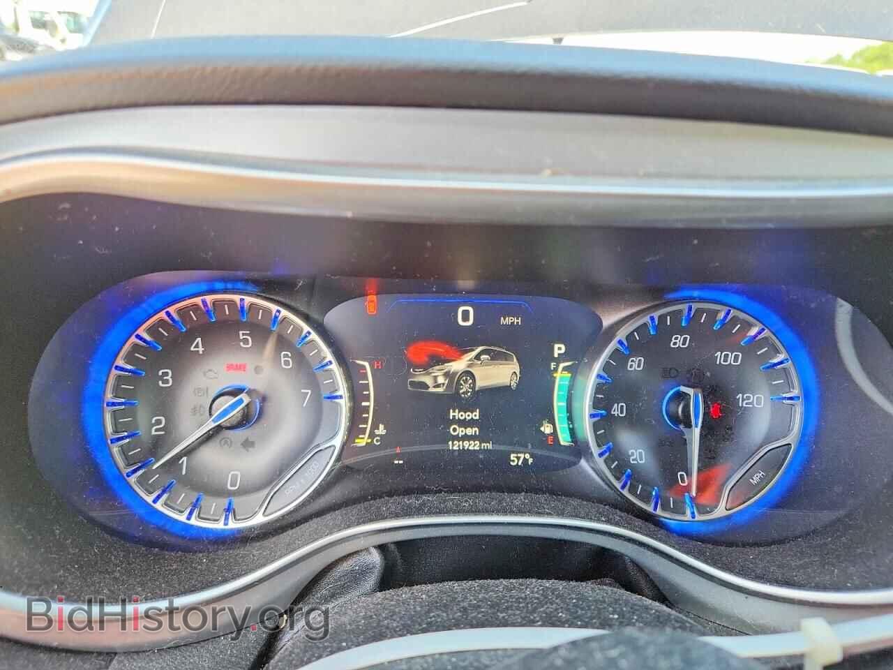 2018 CHRYSLER PACIFICA - VIN: 2C4RC1EG1JR197620 - Фото 9