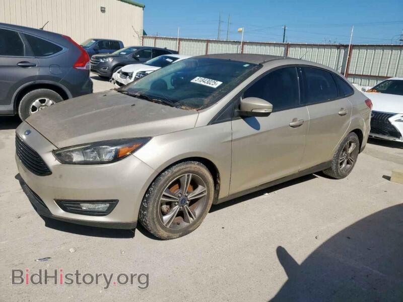 2017 Ford FOCUS SE (VIN 1FADP3FE5HL289975) — photo 1 of 13, Copart, damage: front end