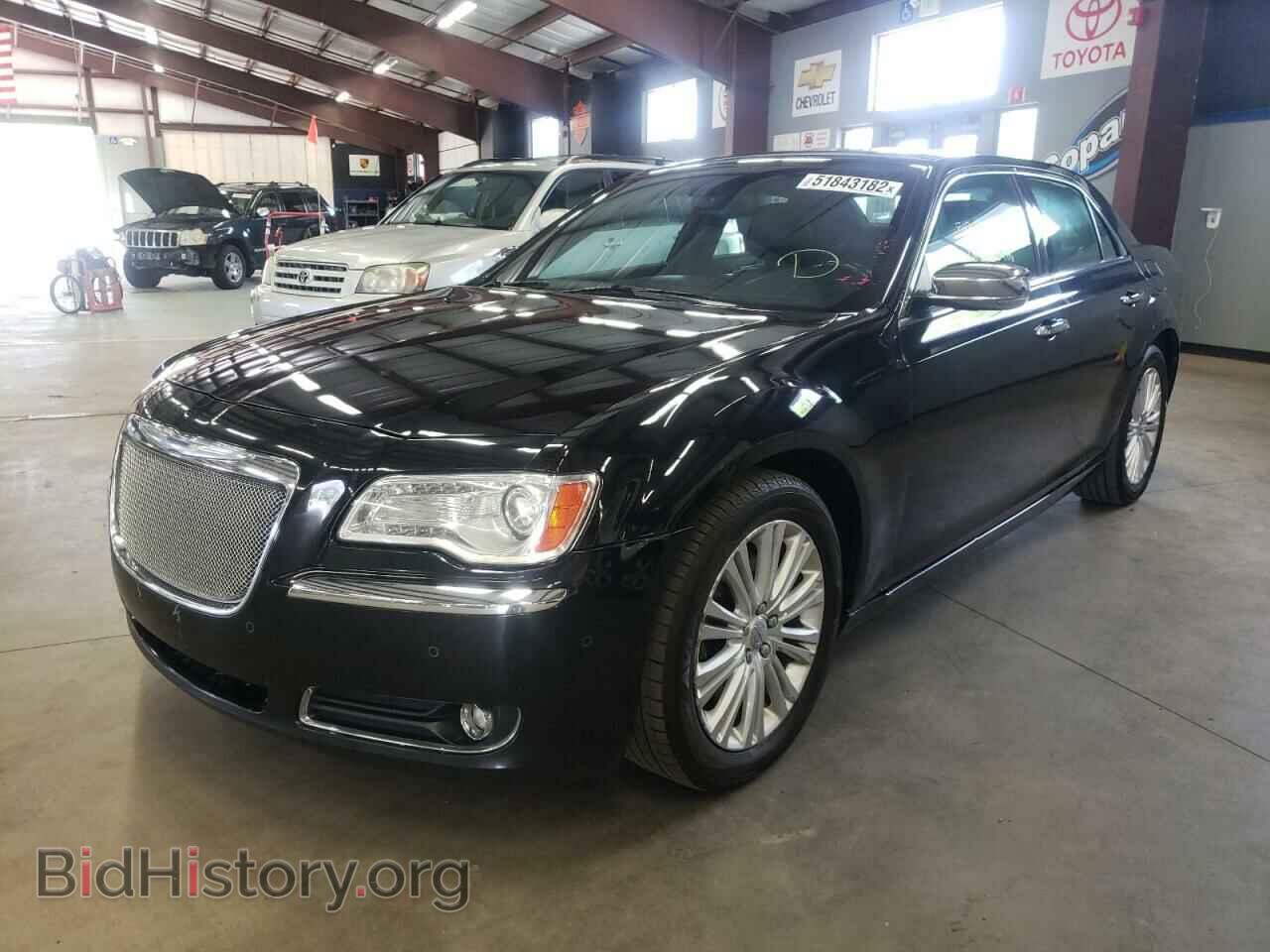 2013 CHRYSLER 300 - VIN: 2C3CCAKT3DH505277 - Фото 2
