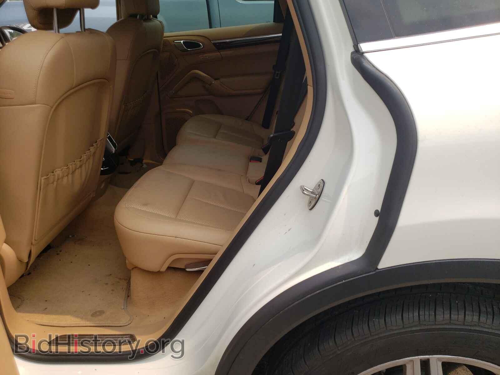 2011 PORSCHE CAYENNE - VIN: WP1AB2A20BLA44719 - Фото 2