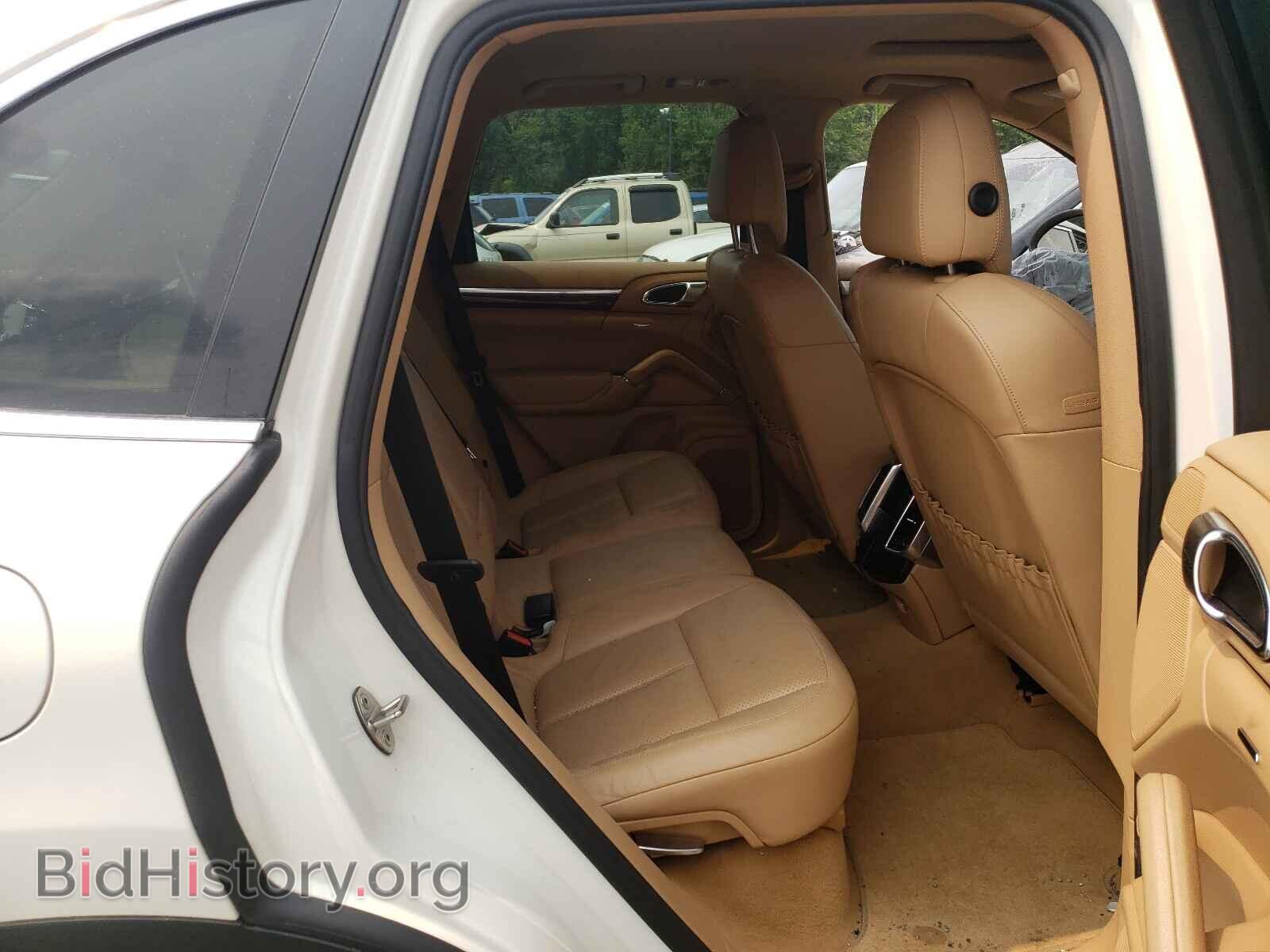 2011 PORSCHE CAYENNE - VIN: WP1AB2A20BLA44719 - Фото 6