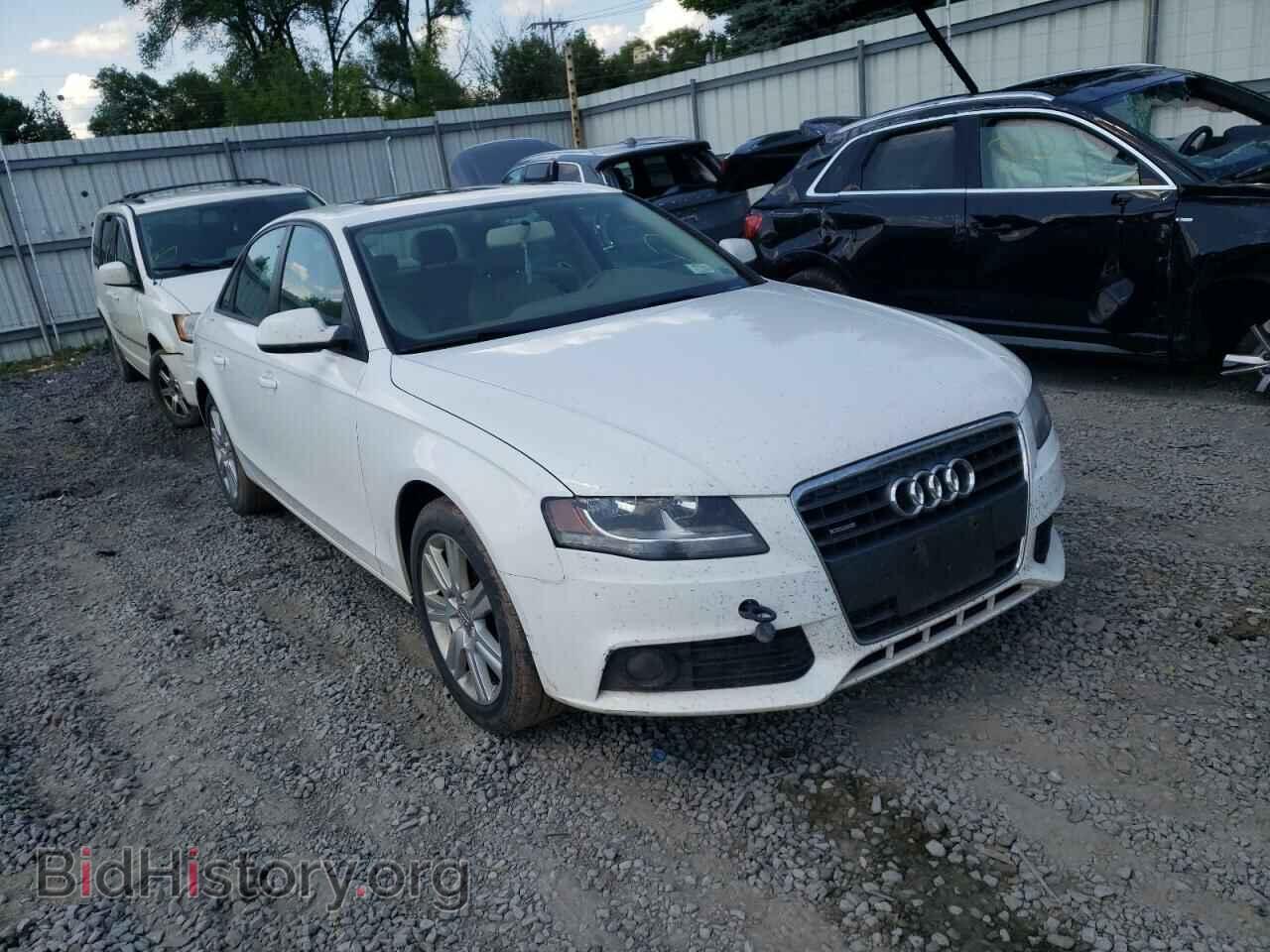Фотография WAUBFAFL2BA088610 - AUDI A4 2011