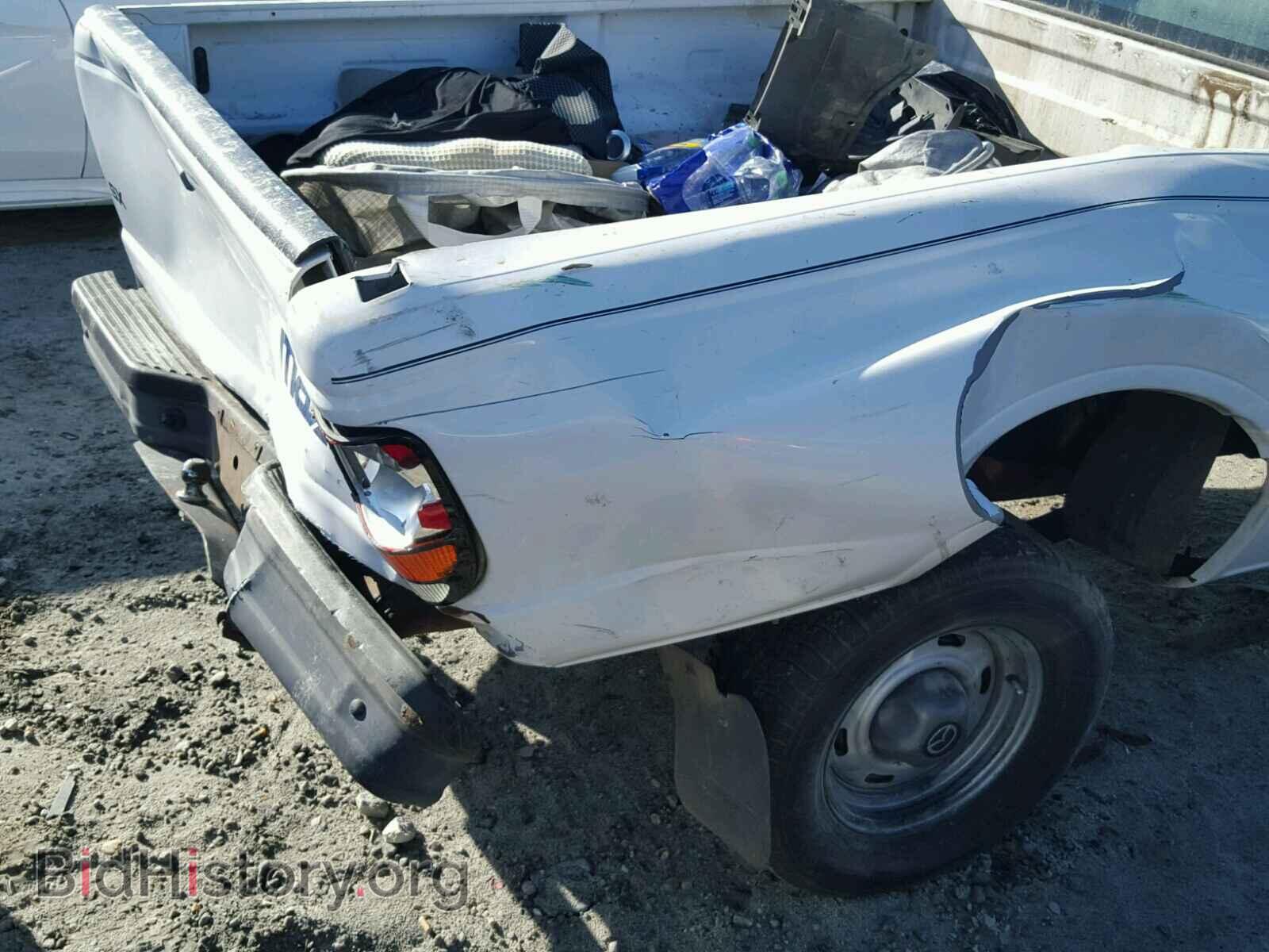 1998 MAZDA B2500 - VIN: 4F4YR12C1WTM45724 - Фото 9