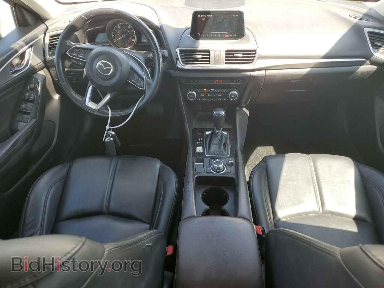 2018 MAZDA 3 - VIN: 3MZBN1V38JM215978 - Фото 8