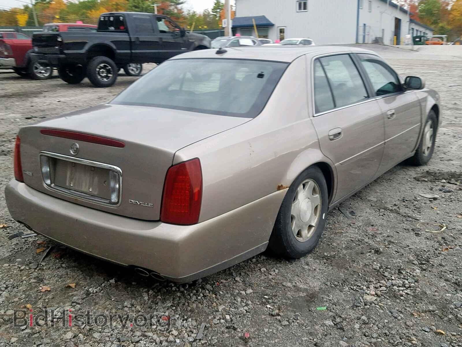2004 CADILLAC DEVILLE - VIN: 1G6KD54Y24U124251 - Photo 4