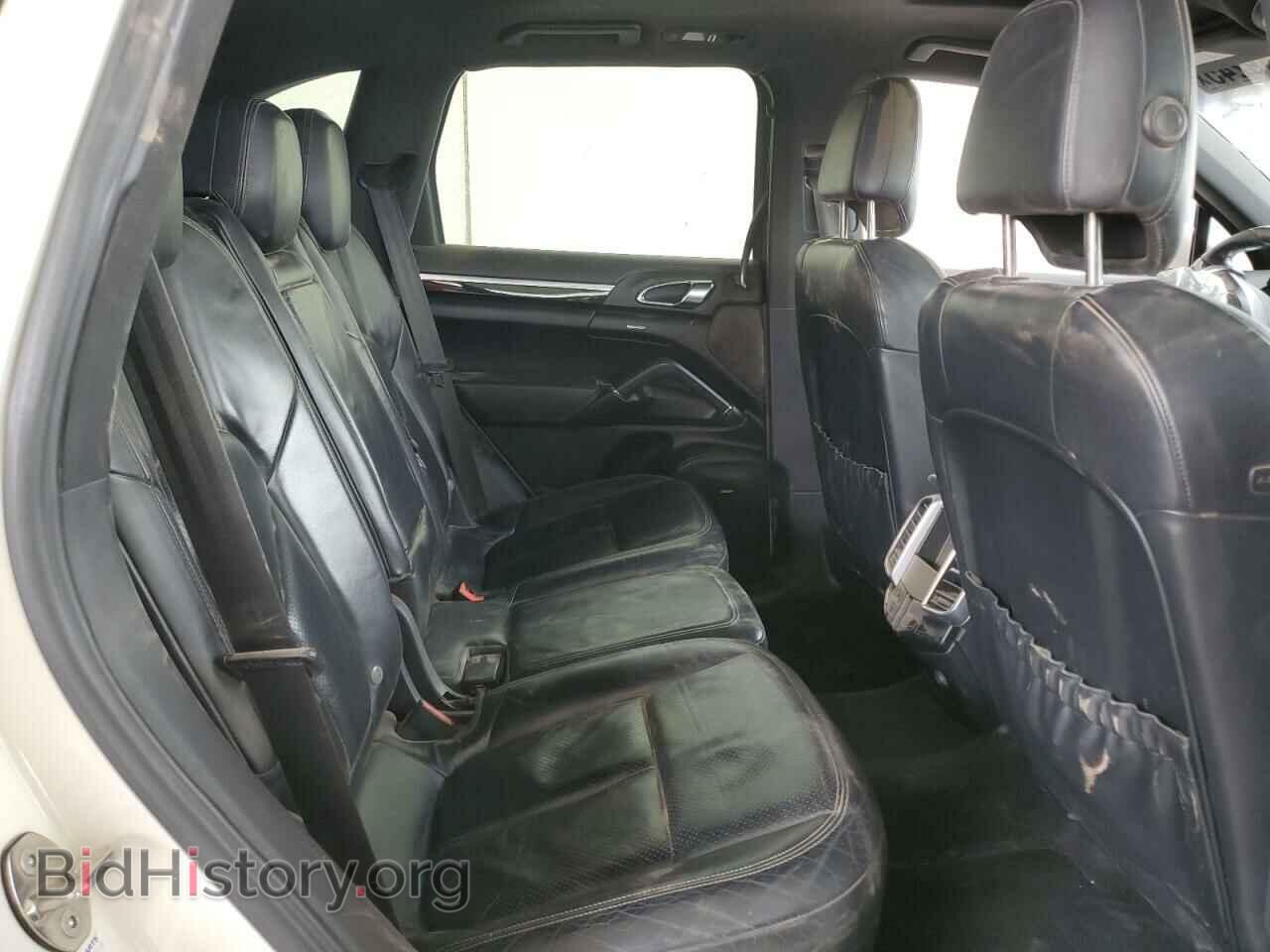 2011 PORSCHE CAYENNE - VIN: WP1AB2A27BLA43423 - Фото 11
