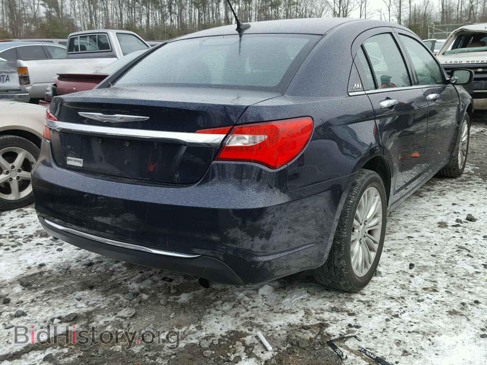 2011 CHRYSLER 200 - VIN: 1C3BC2FB9BN594800 - Фото 4