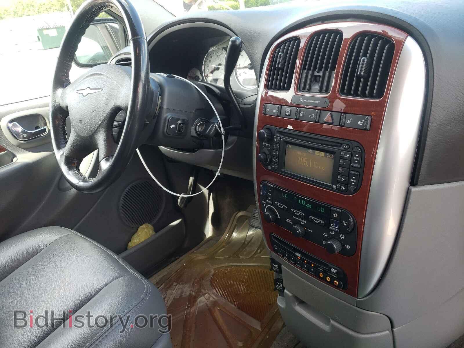 2006 CHRYSLER MINIVAN - VIN: 2A8GP64L76R824943 - Фото 9