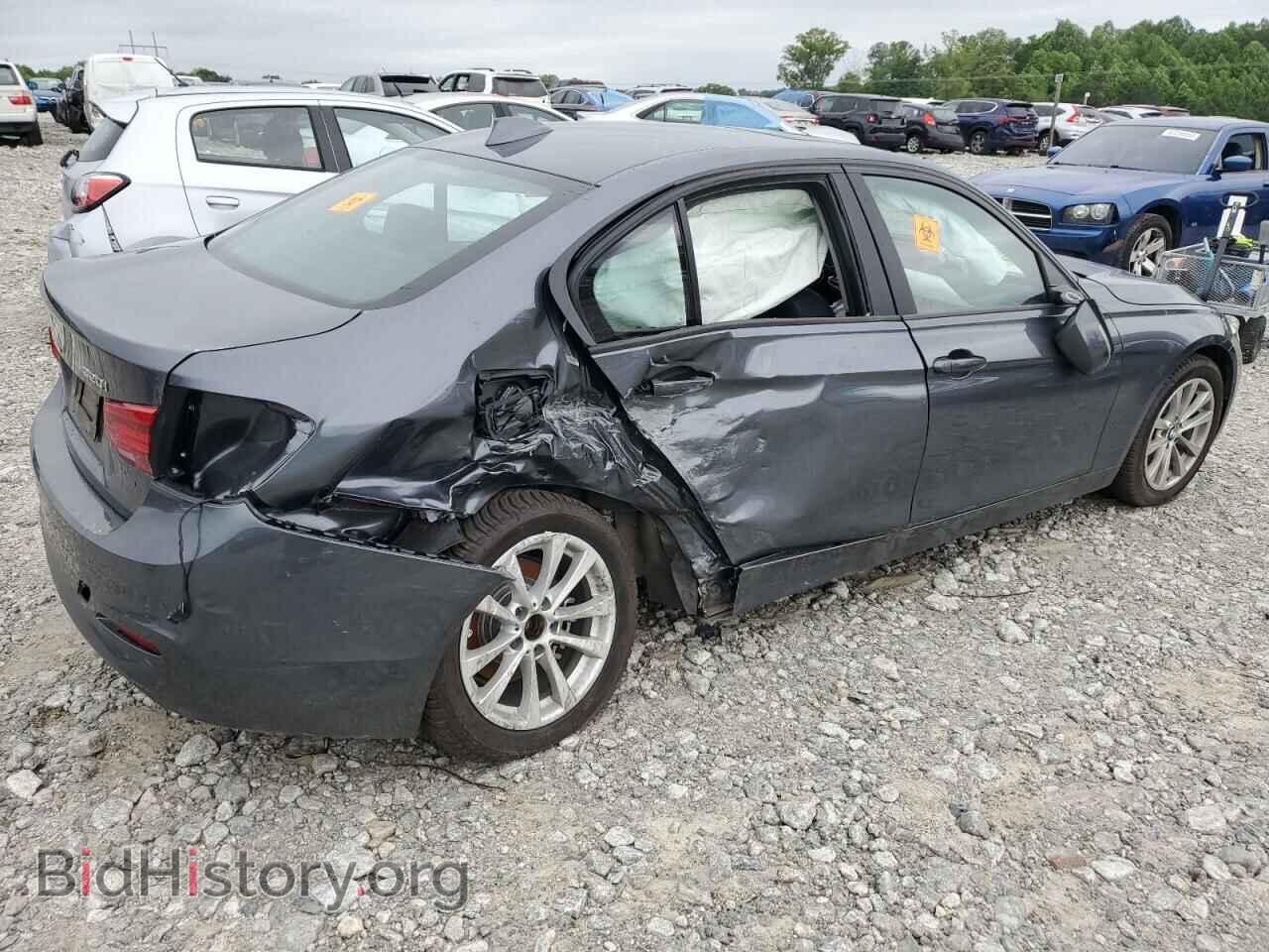 2016 BMW 3 SERIES - VIN: WBA8E1G51GNU11641 - Фото 3