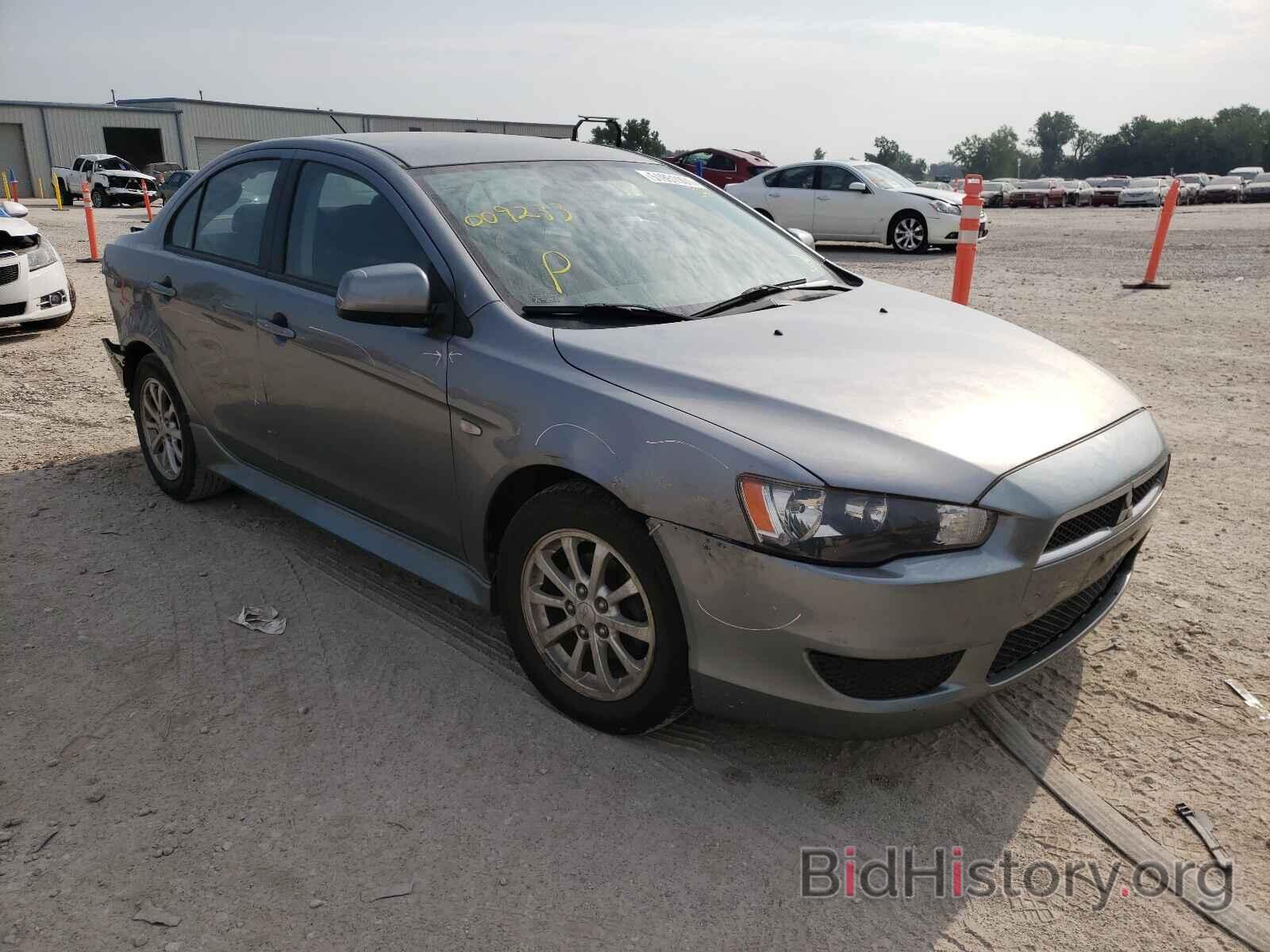 Photo JA32U2FU2CU009233 - MITSUBISHI LANCER 2012