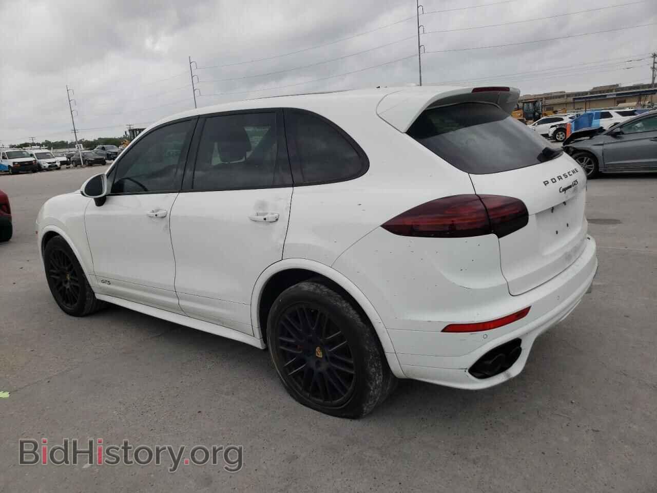 2016 PORSCHE CAYENNE - VIN: WP1AD2A29GLA77669 - Фото 2