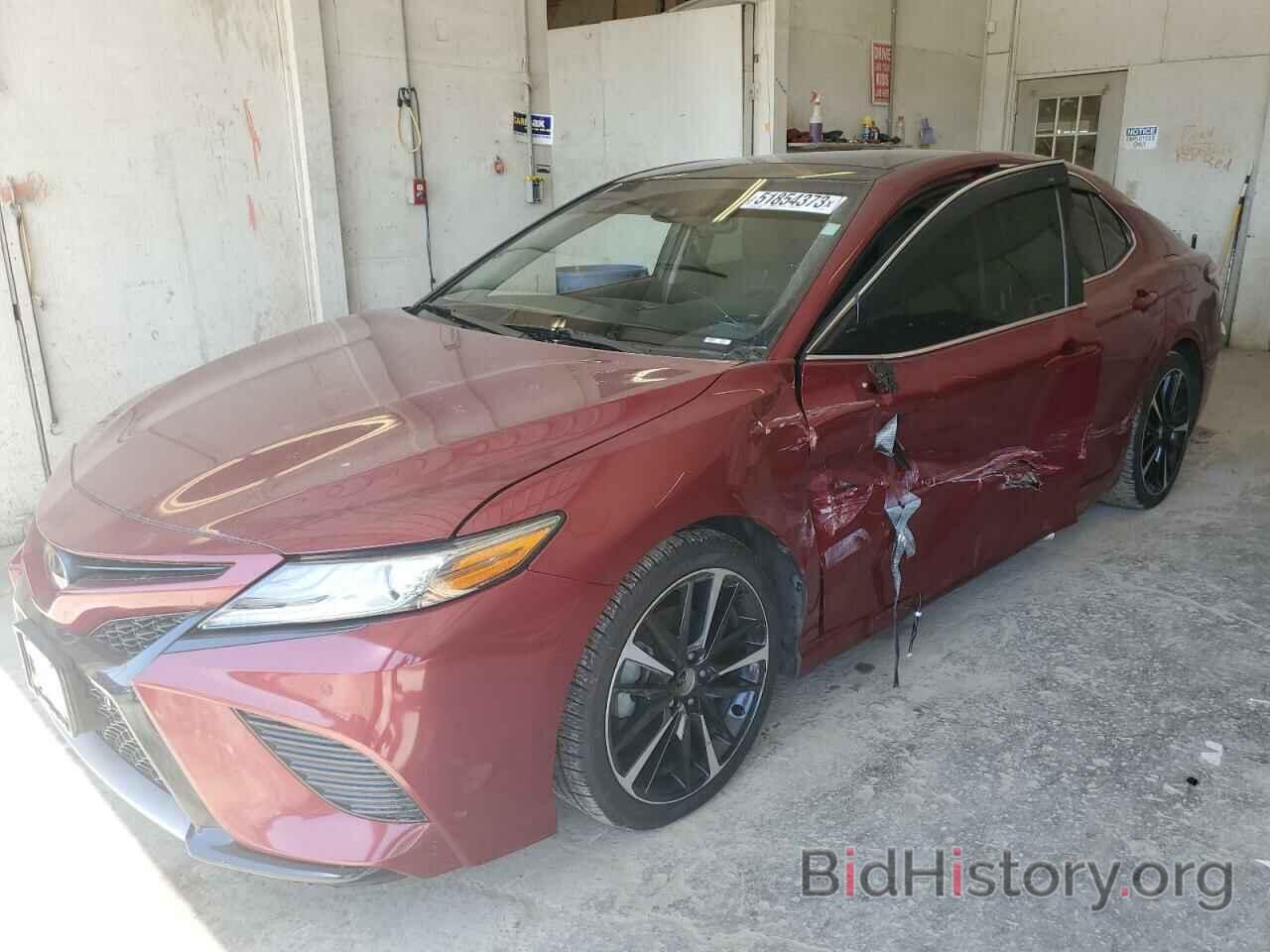 Photo 4T1B61HK9JU525230 - TOYOTA CAMRY 2018