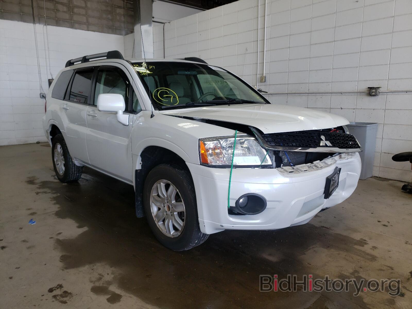 Photo 4A4JM2AS8BE017938 - MITSUBISHI ENDEAVOR 2011