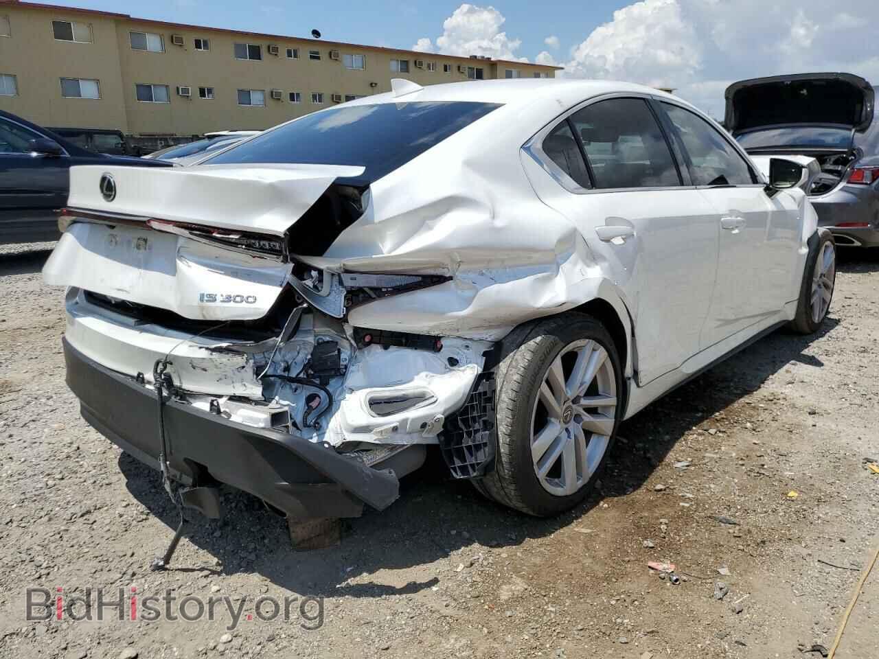 2021 LEXUS IS - VIN: JTHCA1D27M5112751 - Photo 4