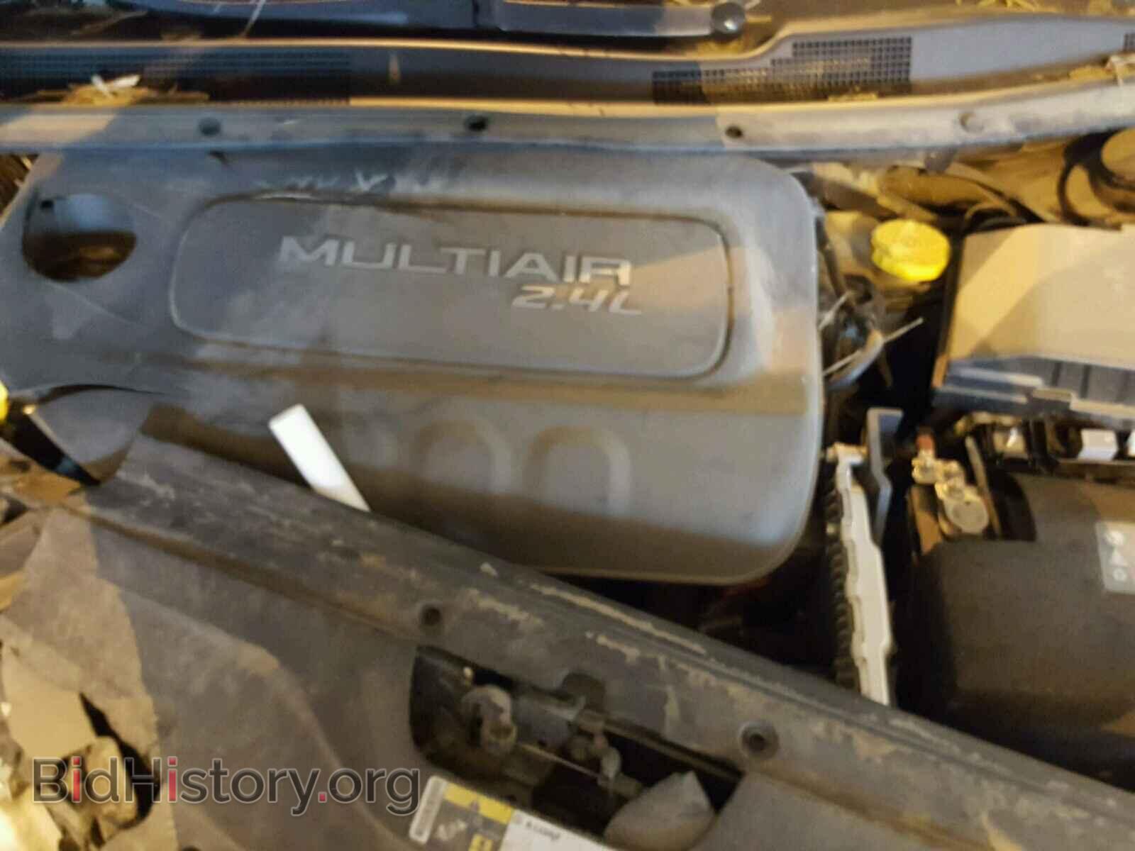 2016 CHRYSLER 200 - VIN: 1C3CCCAB1GN116055 - Фото 7