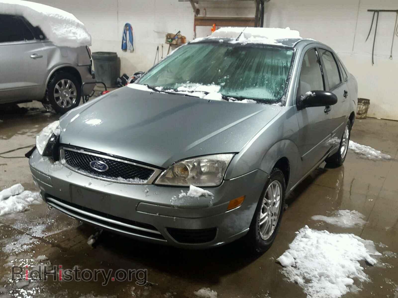 2006 FORD FOCUS - VIN: 1FAFP34N06W232302 - Фото 2