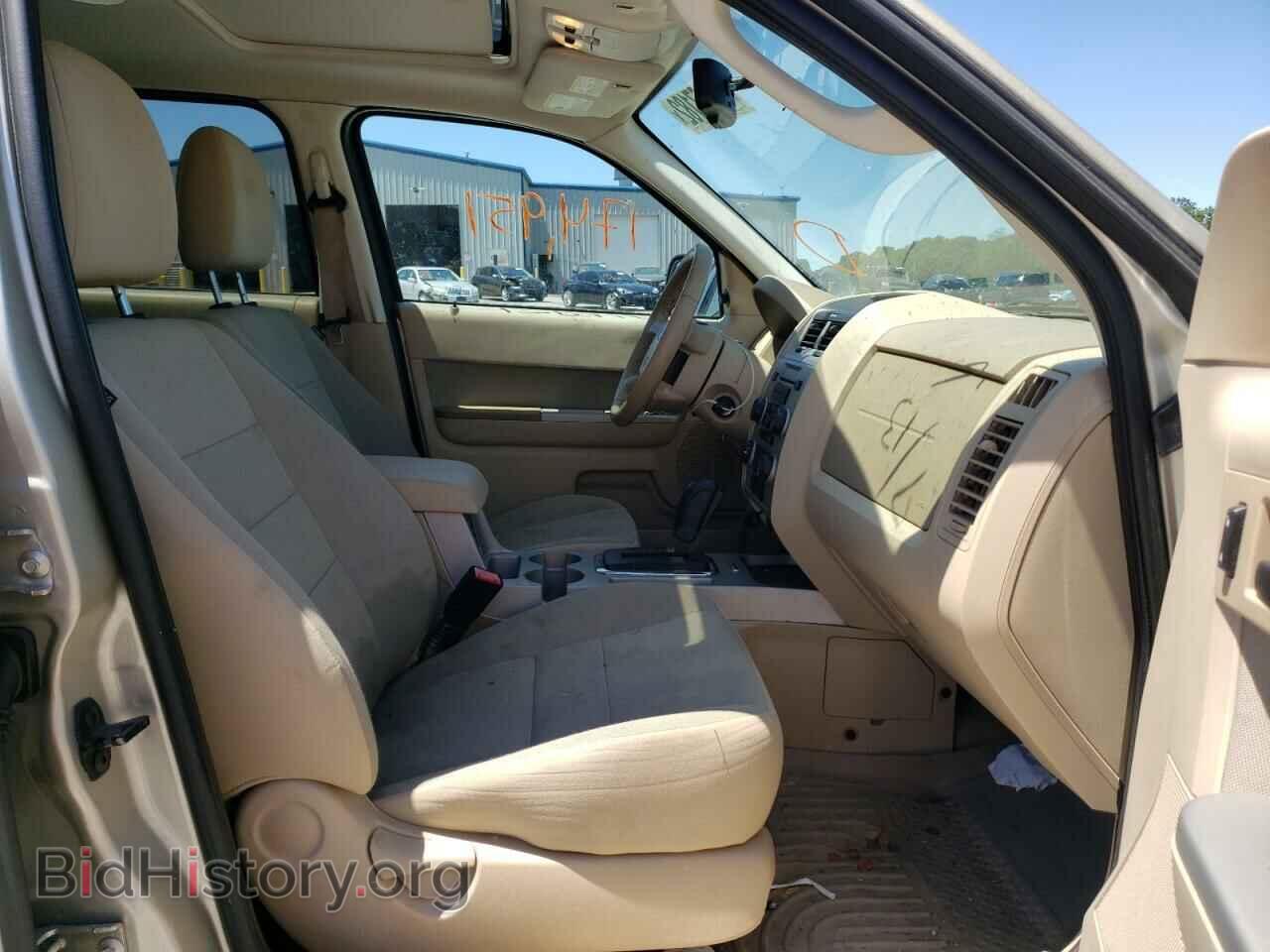 2010 FORD ESCAPE - VIN: 1FMCU0D75AKC81982 - Фото 5