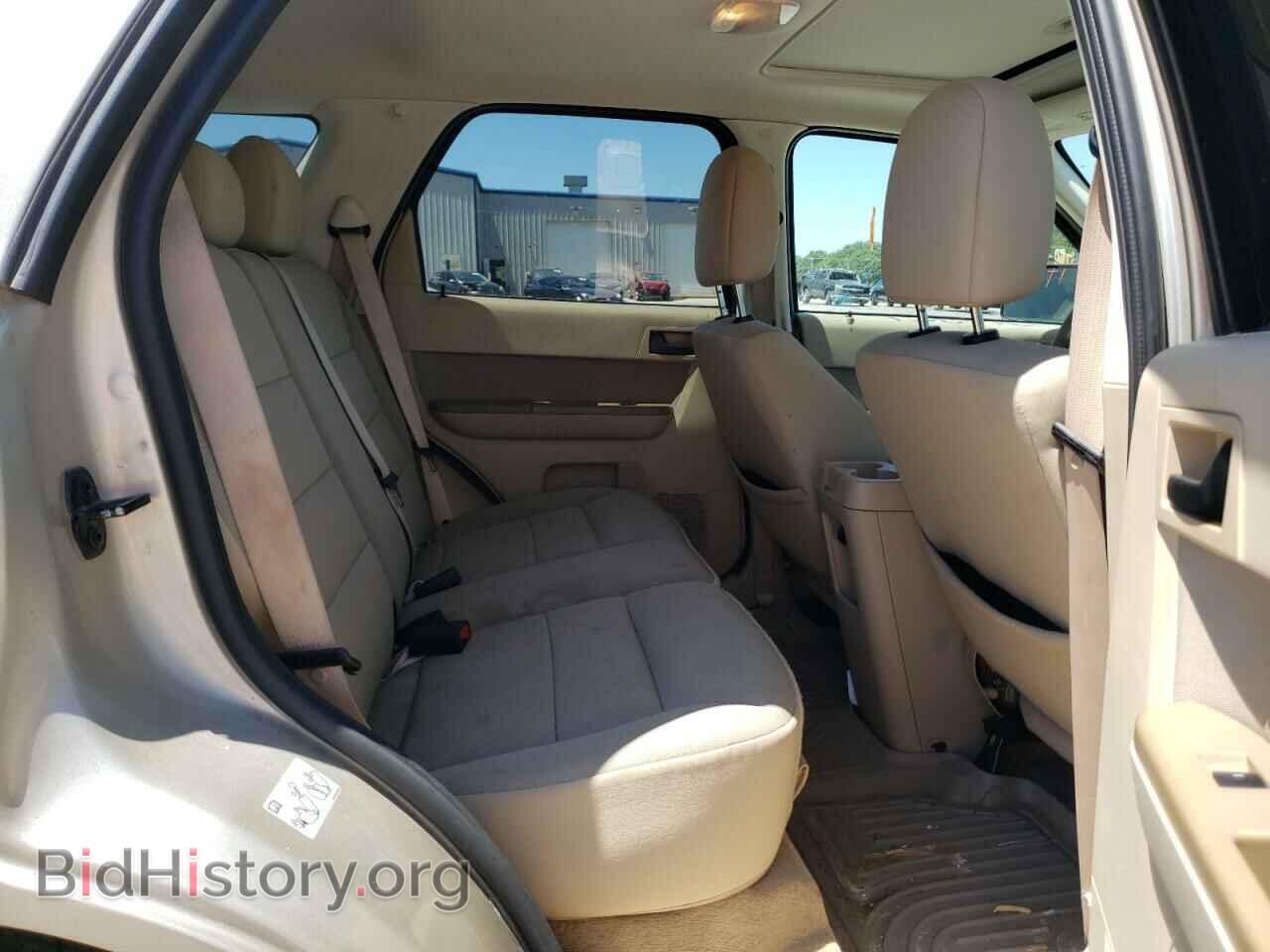 2010 FORD ESCAPE - VIN: 1FMCU0D75AKC81982 - Фото 6