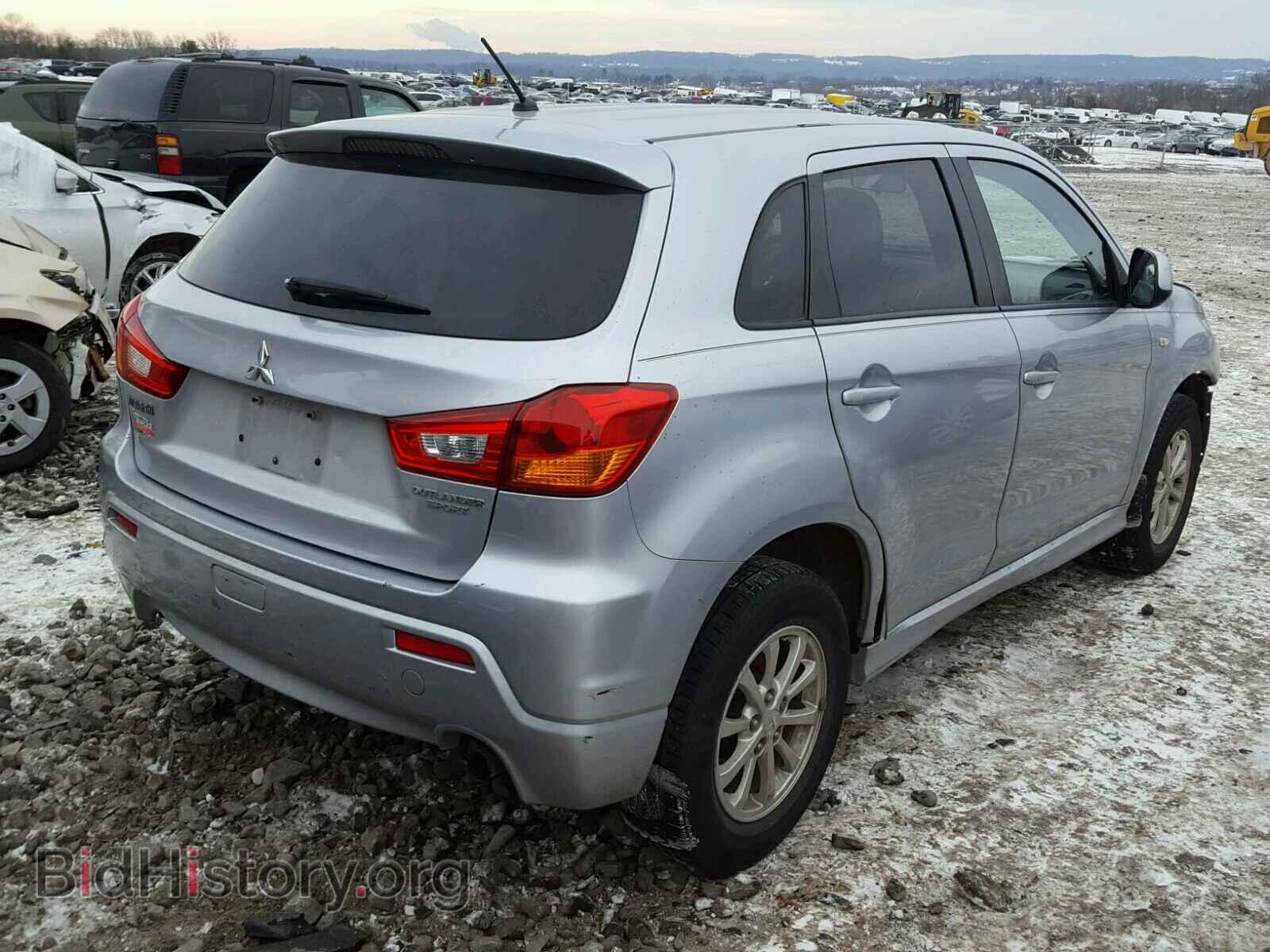 2011 MITSUBISHI OUTLANDER - VIN: JA4AP3AU2BZ012887 - Фото 4