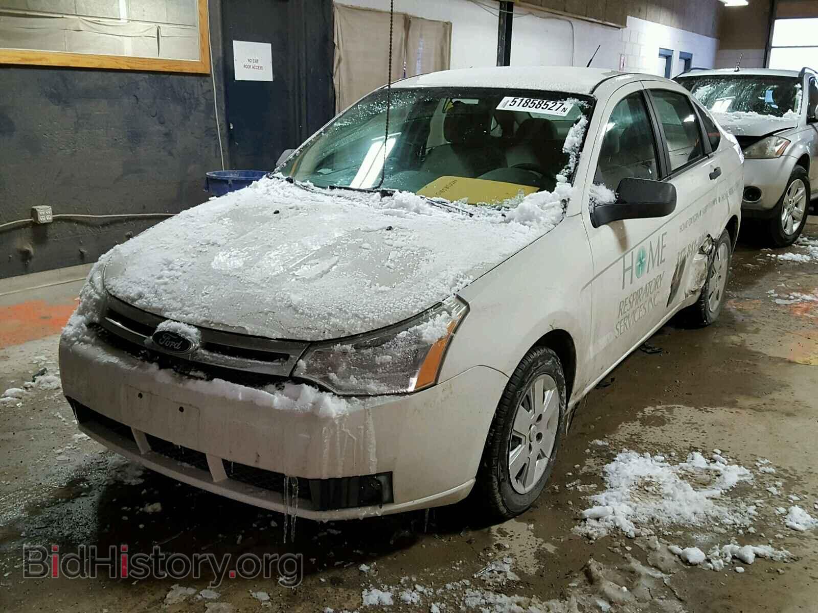 2011 FORD FOCUS - VIN: 1FAHP3EN8BW145023 - Фото 2