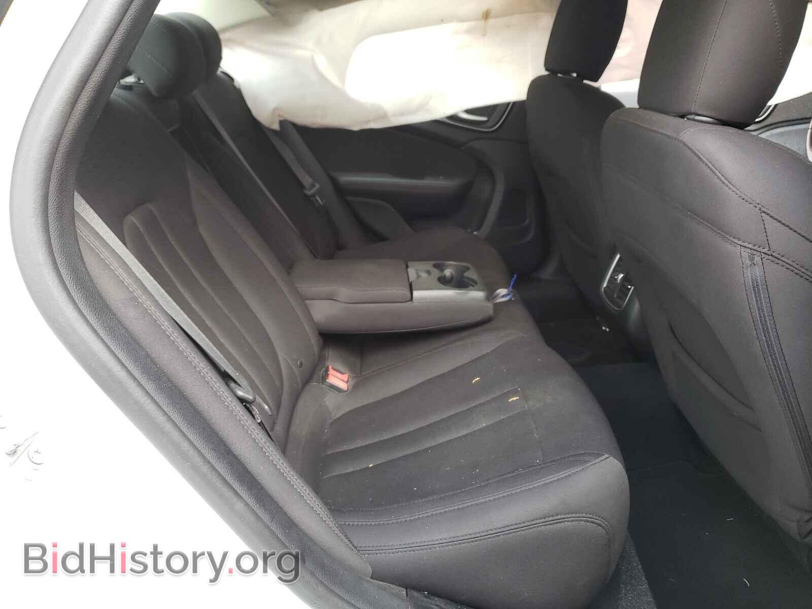 2015 CHRYSLER 200 - VIN: 1C3CCCAB0FN609739 - Photo 6