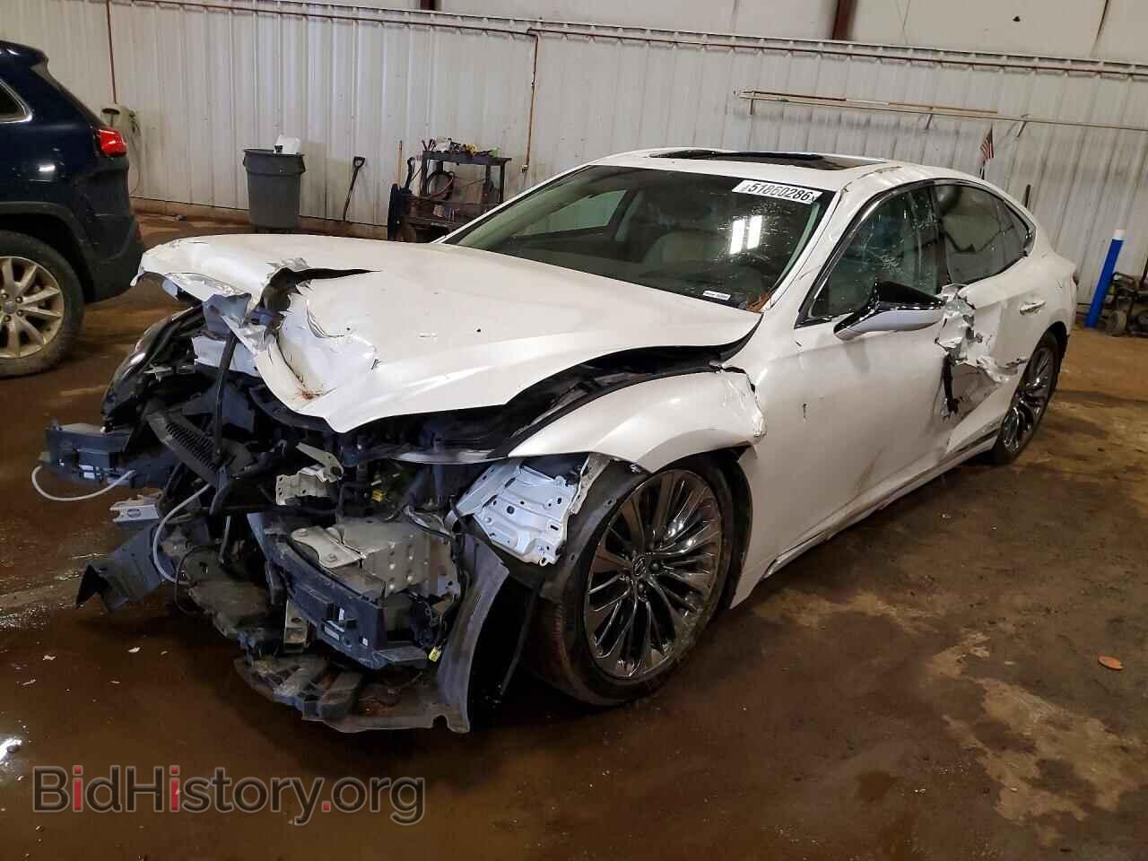 Фотография JTHCYLFF2J5000538 - LEXUS LS500 2018