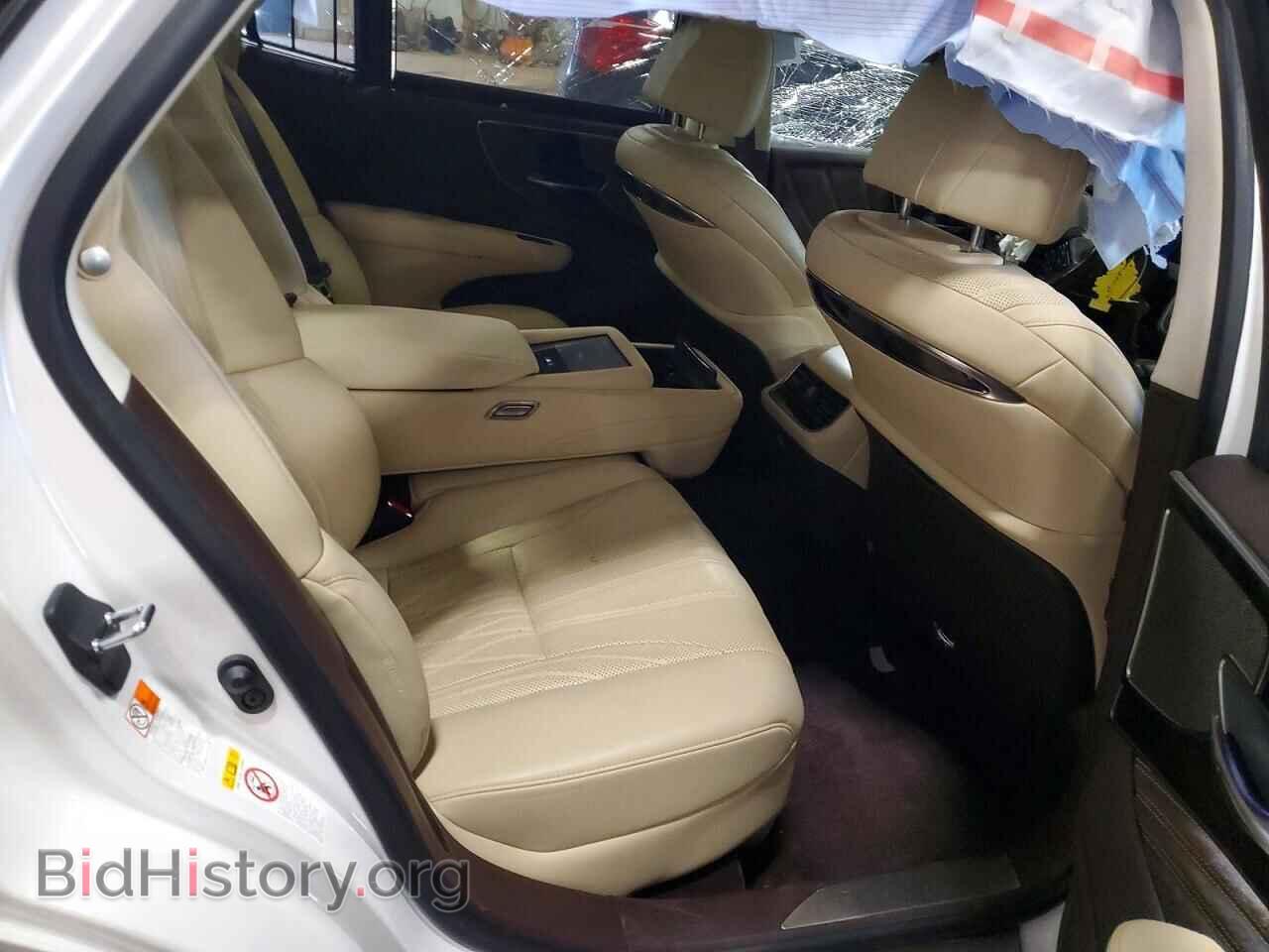 2018 LEXUS LS500 - VIN: JTHCYLFF2J5000538 - Фото 10