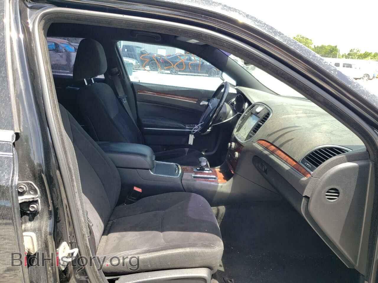 2012 CHRYSLER 300 - VIN: 2C3CCAAG3CH175613 - Фото 5