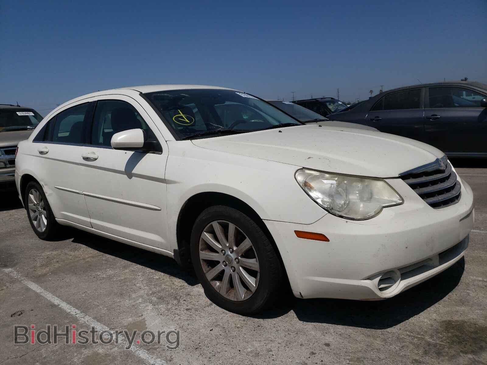 Photo 1C3CC5FB8AN147301 - CHRYSLER SEBRING 2010
