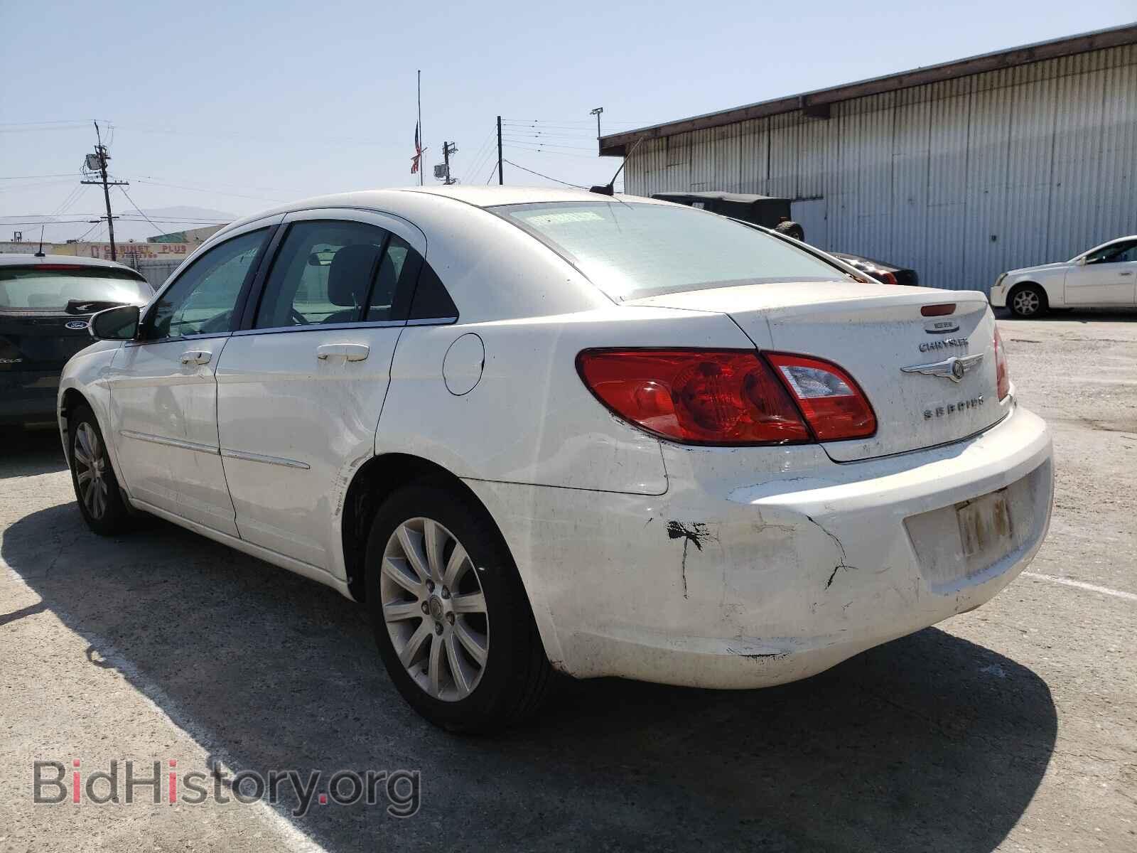 2010 CHRYSLER SEBRING - VIN: 1C3CC5FB8AN147301 - Фото 3
