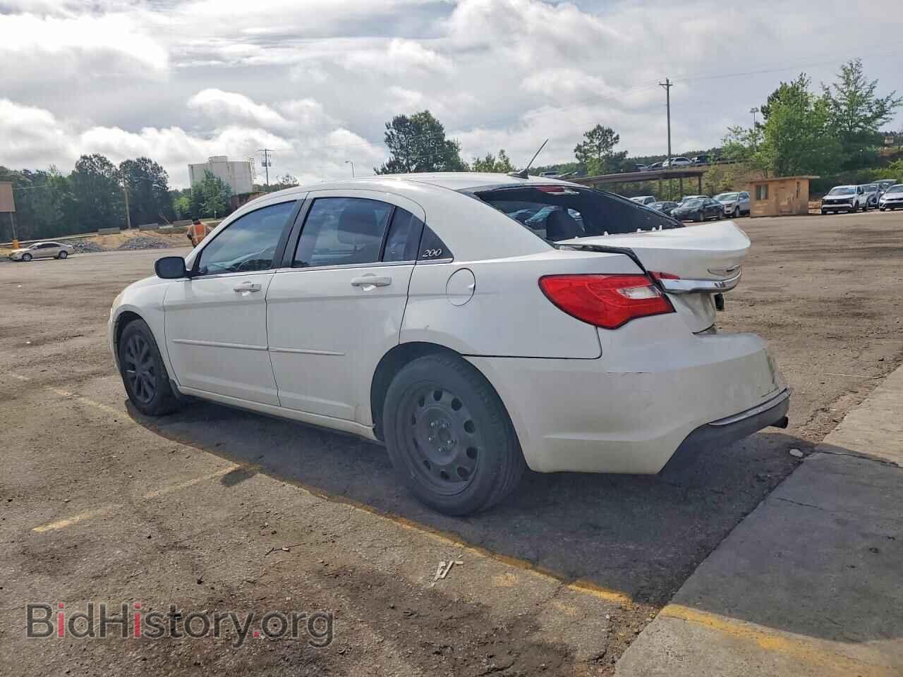 2012 CHRYSLER 200 - VIN: 1C3CCBAB2CN222339 - Фото 2