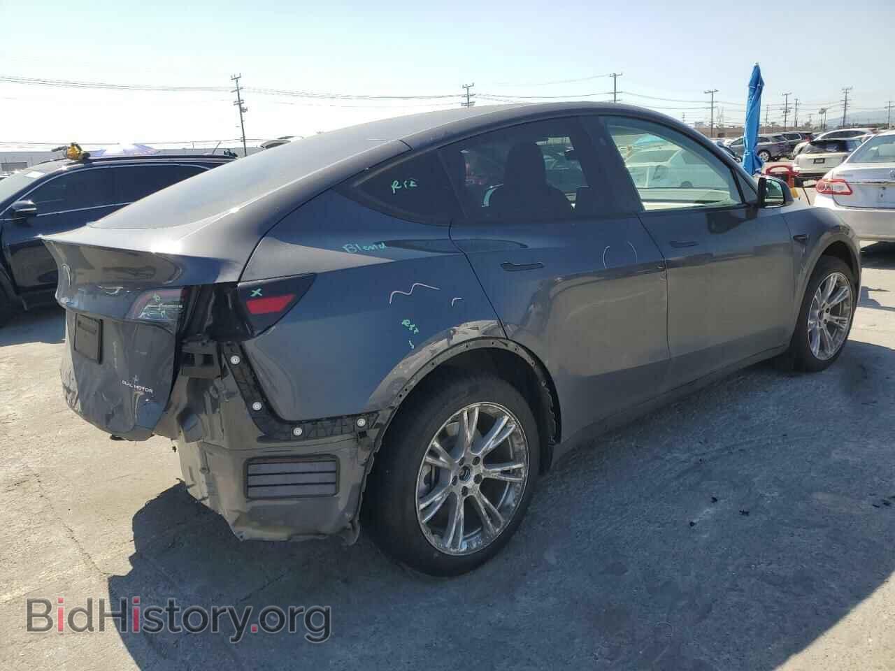 2024 TESLA MODEL Y - VIN: 7SAYGDEE5RA244641 - Фото 3