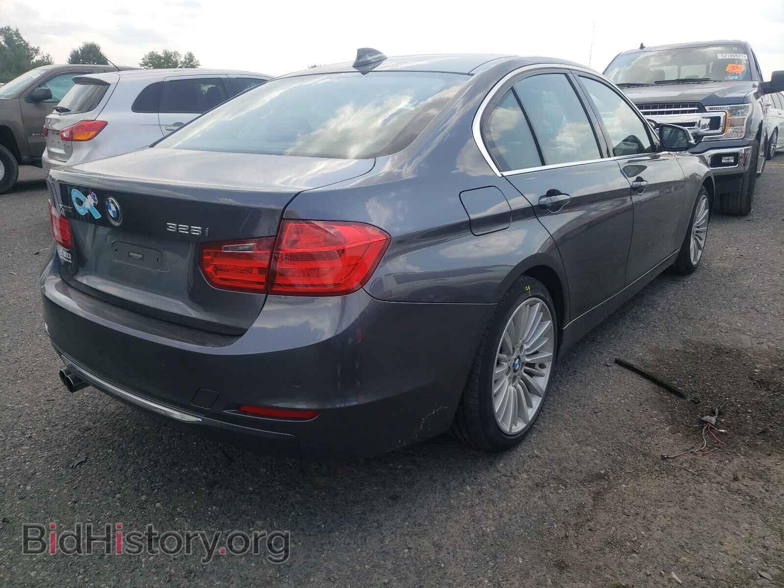2013 BMW 3 SERIES - VIN: WBA3B3C59DF538003 - Фото 4