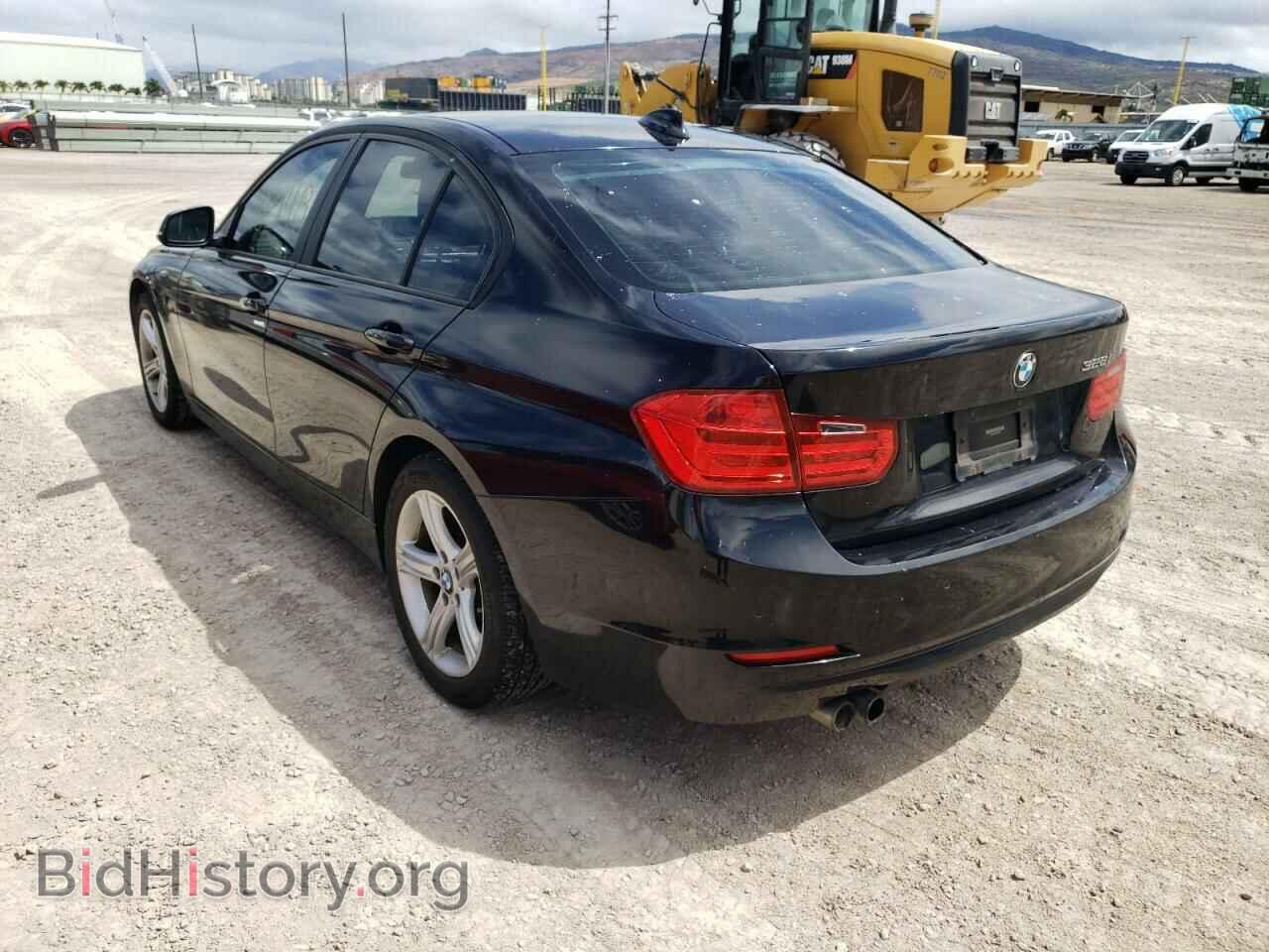 2014 BMW 3 SERIES - VIN: WBA3A5C53EJ465398 - Фото 3