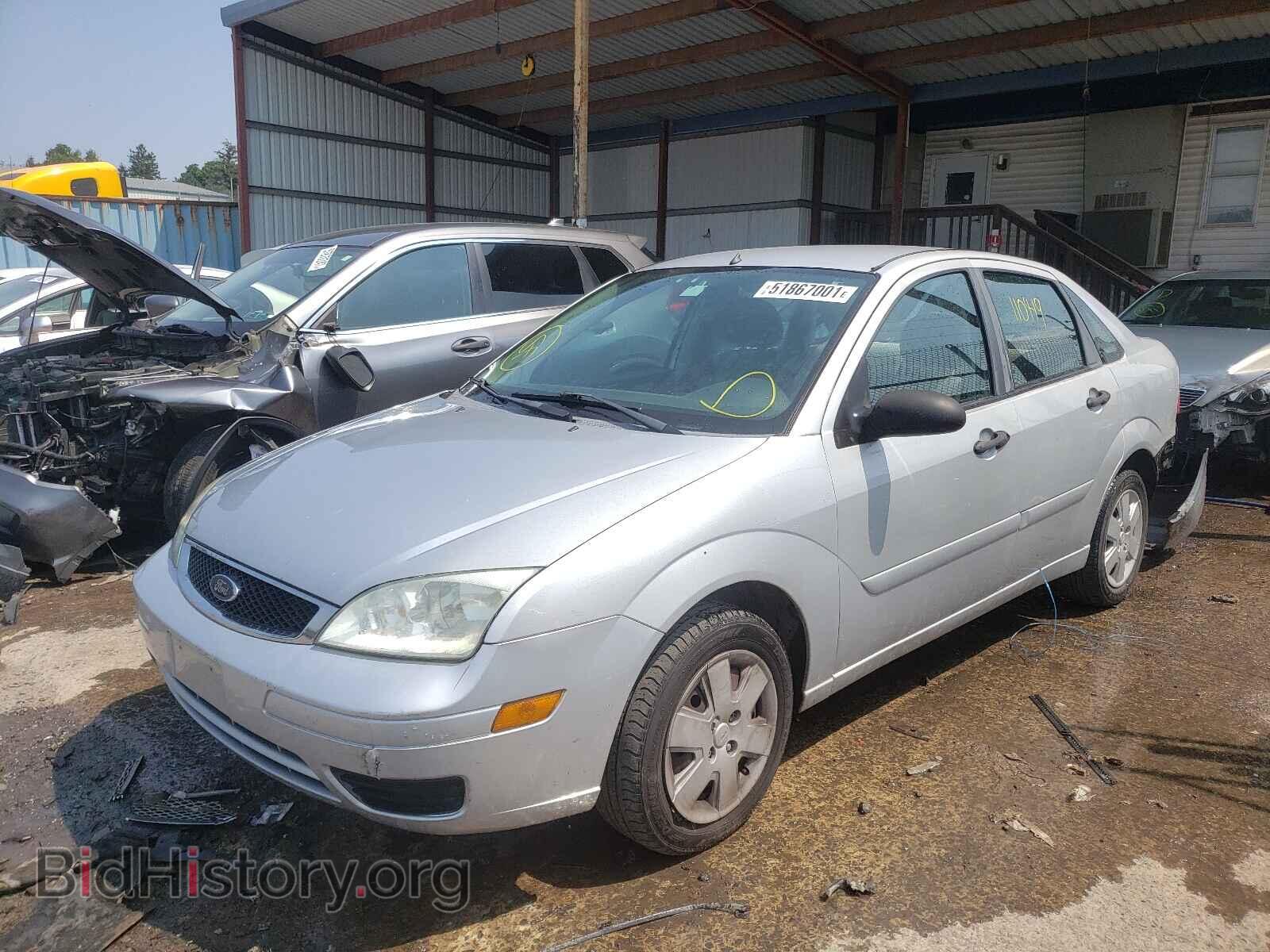 2007 FORD FOCUS - VIN: 1FAFP34N57W266589 - Фото 2